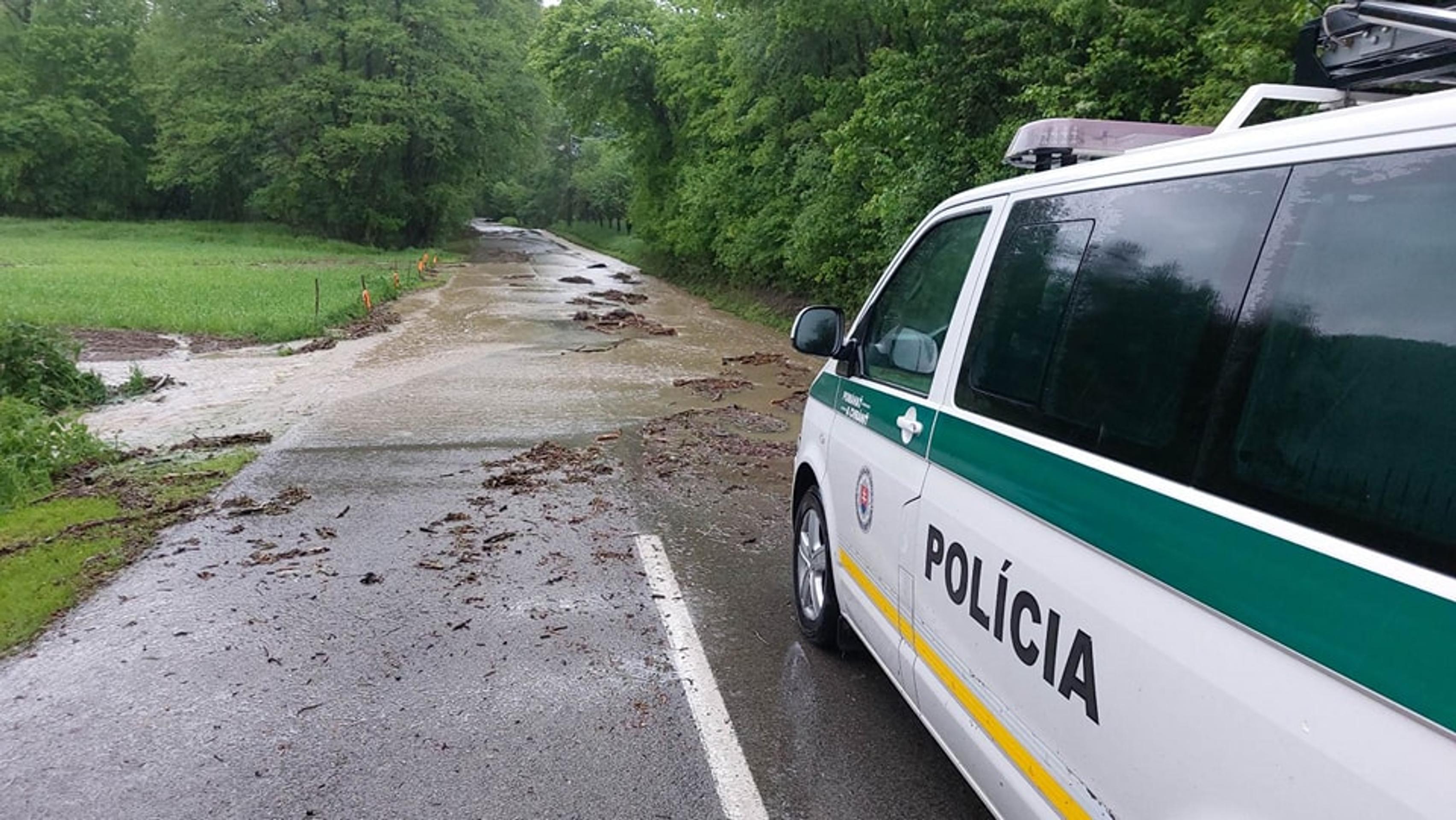 Zasahuje aj polícia