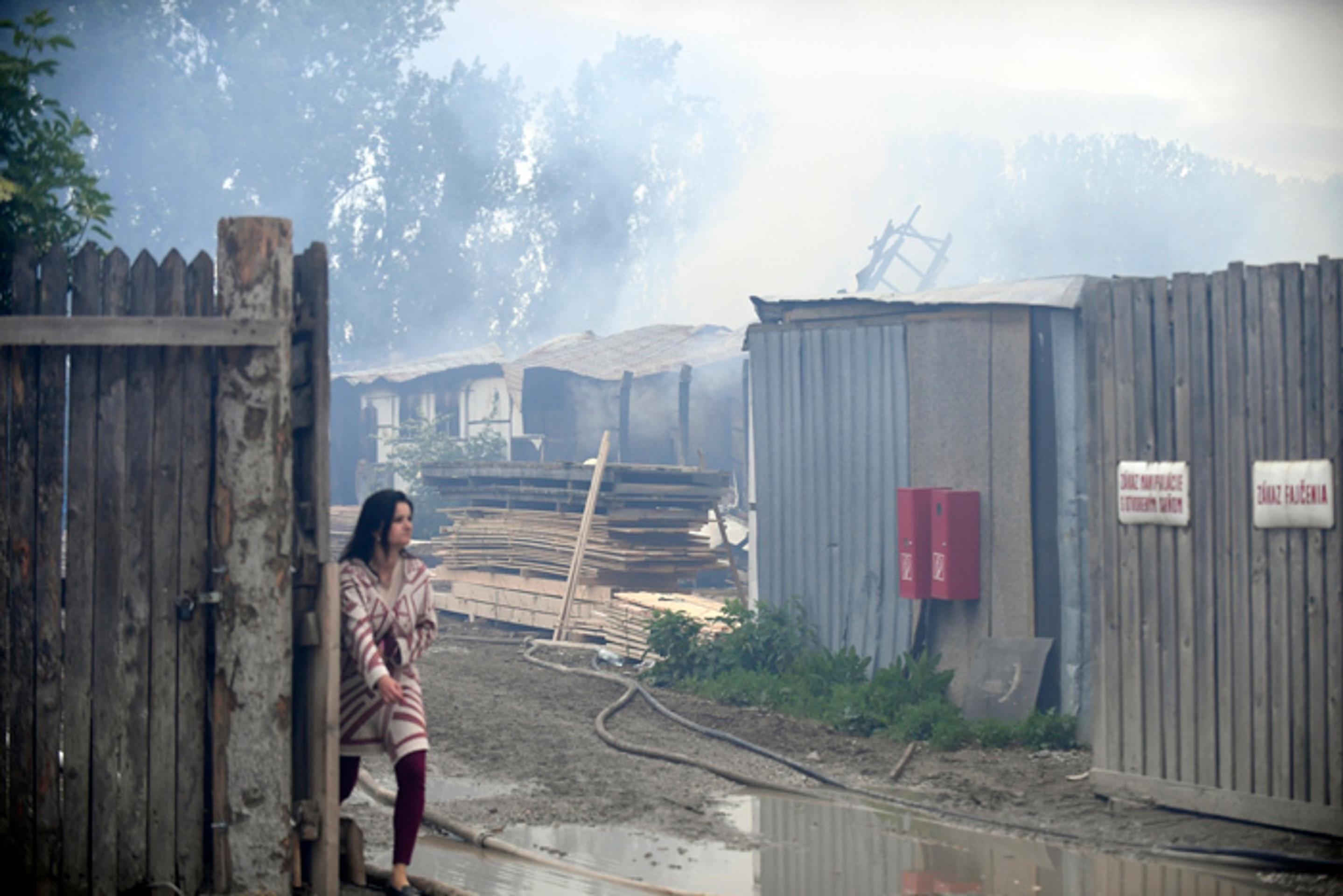 Požiar píly v košickej mestskej časti Šebastovce.