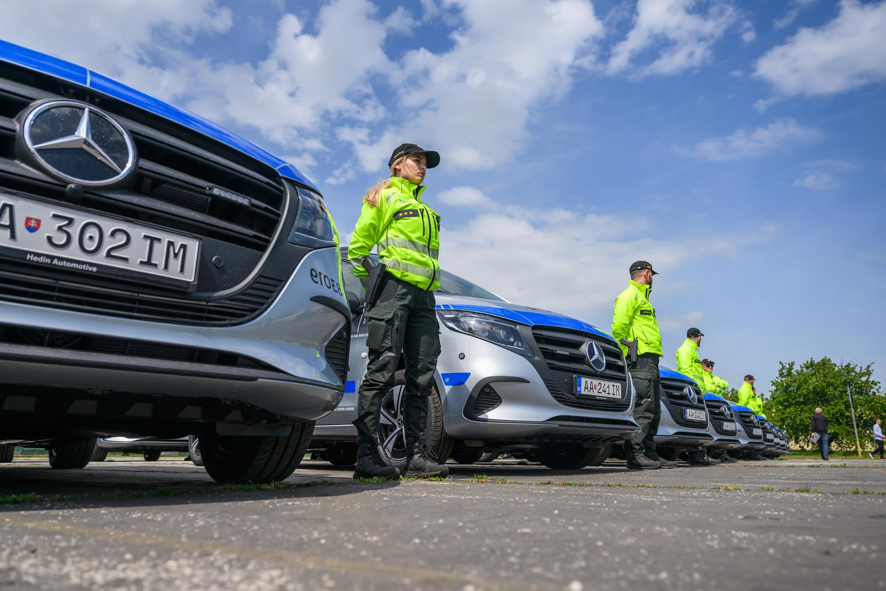 Policajné autá s novým vzorom