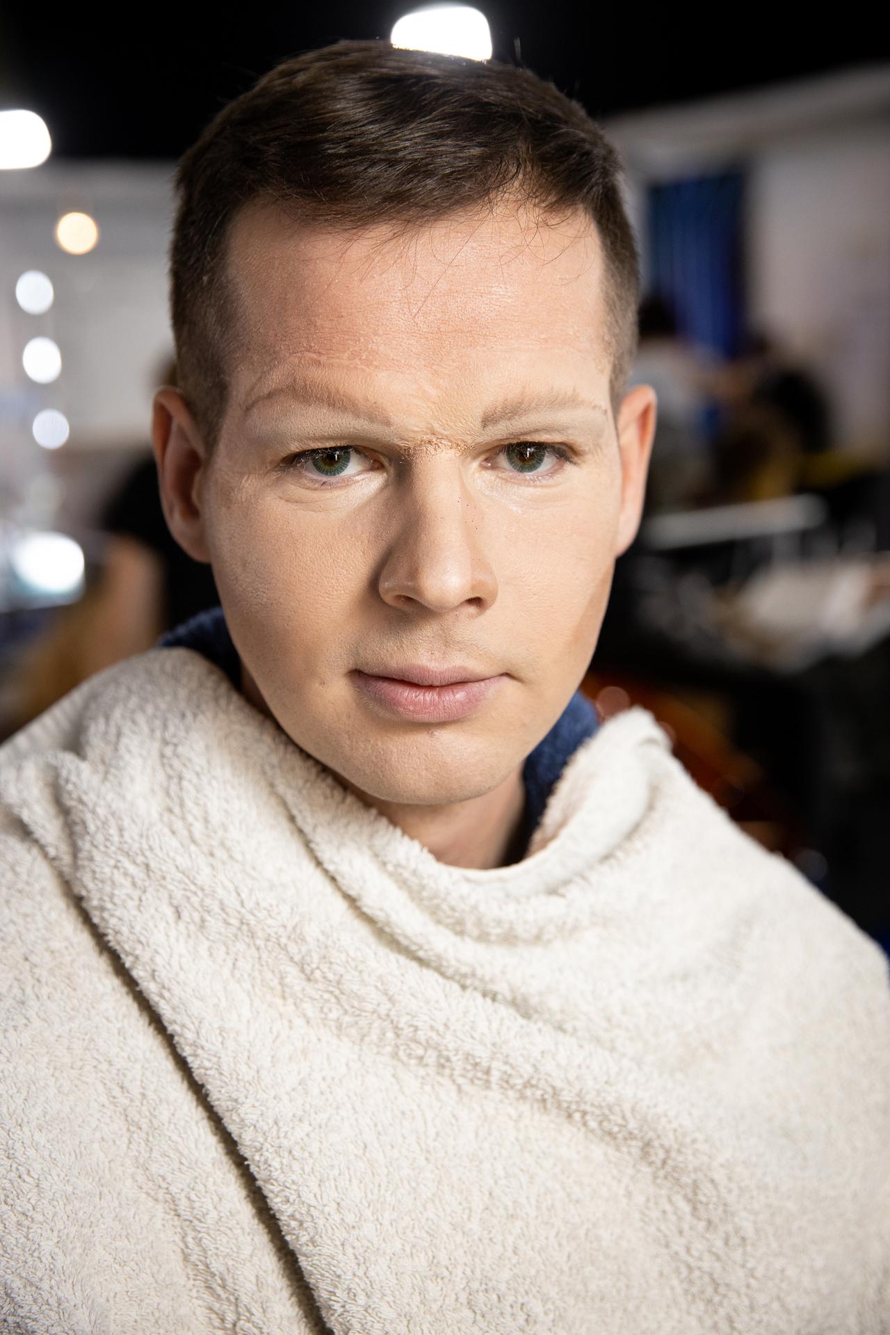 1203_Svadba_na_prvy_pohlad_II__12_03_P30_Pi_20_30__12___VOYO.mp4