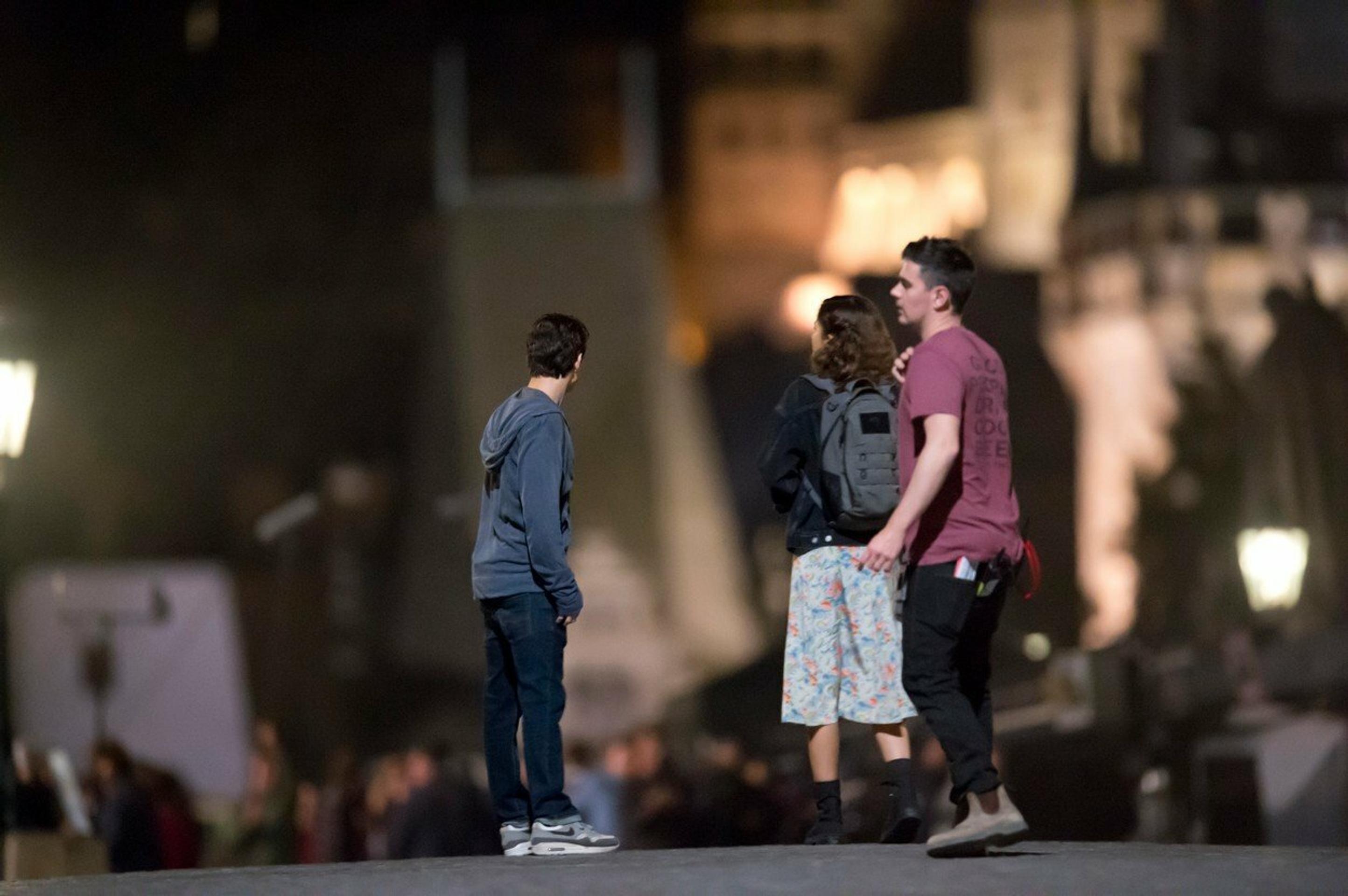 Tom Holland a Zendaya nakrúcajú nový film na Karlovom moste v Prahe