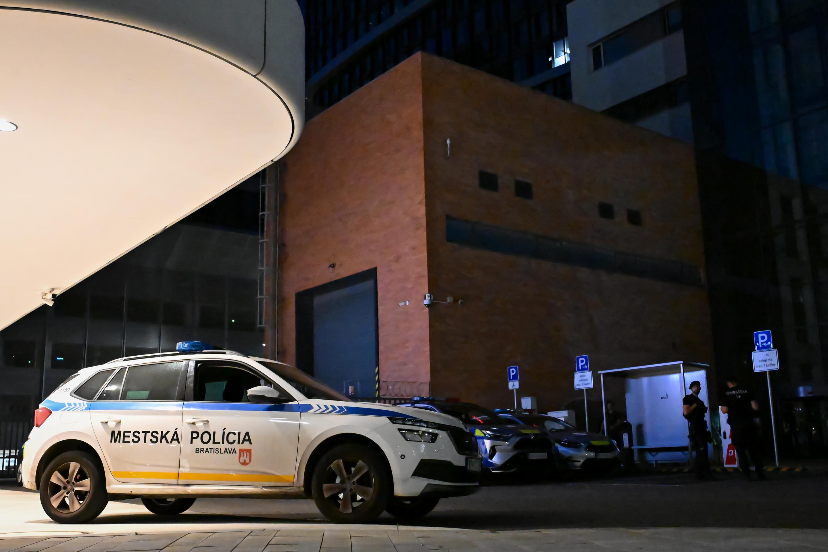 Pri výkopových prácach Bratislave našli leteckú bombu