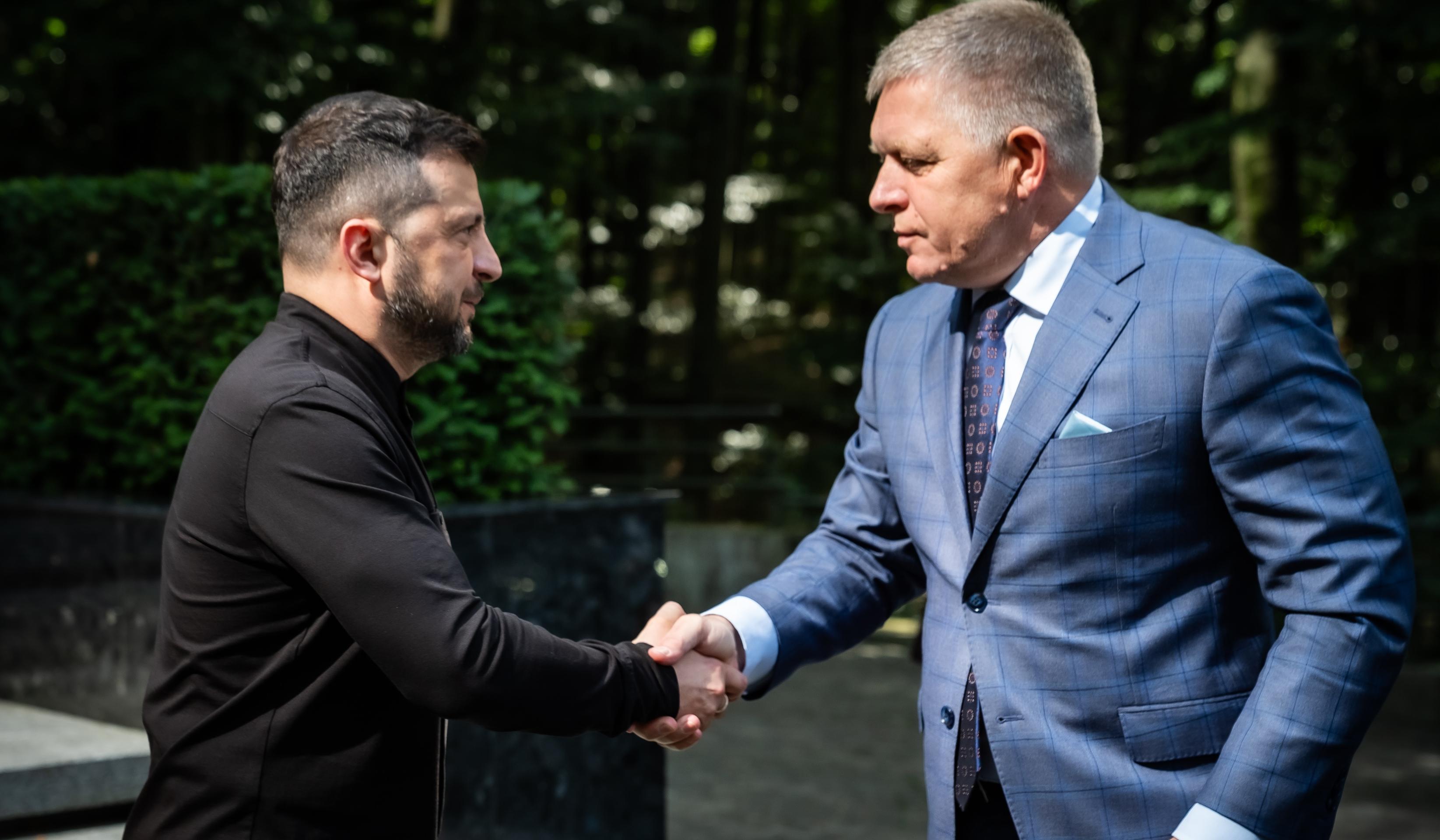 Premiér Fico sa v Užhorode stretol s ukrajinským prezidentom Zelenským.