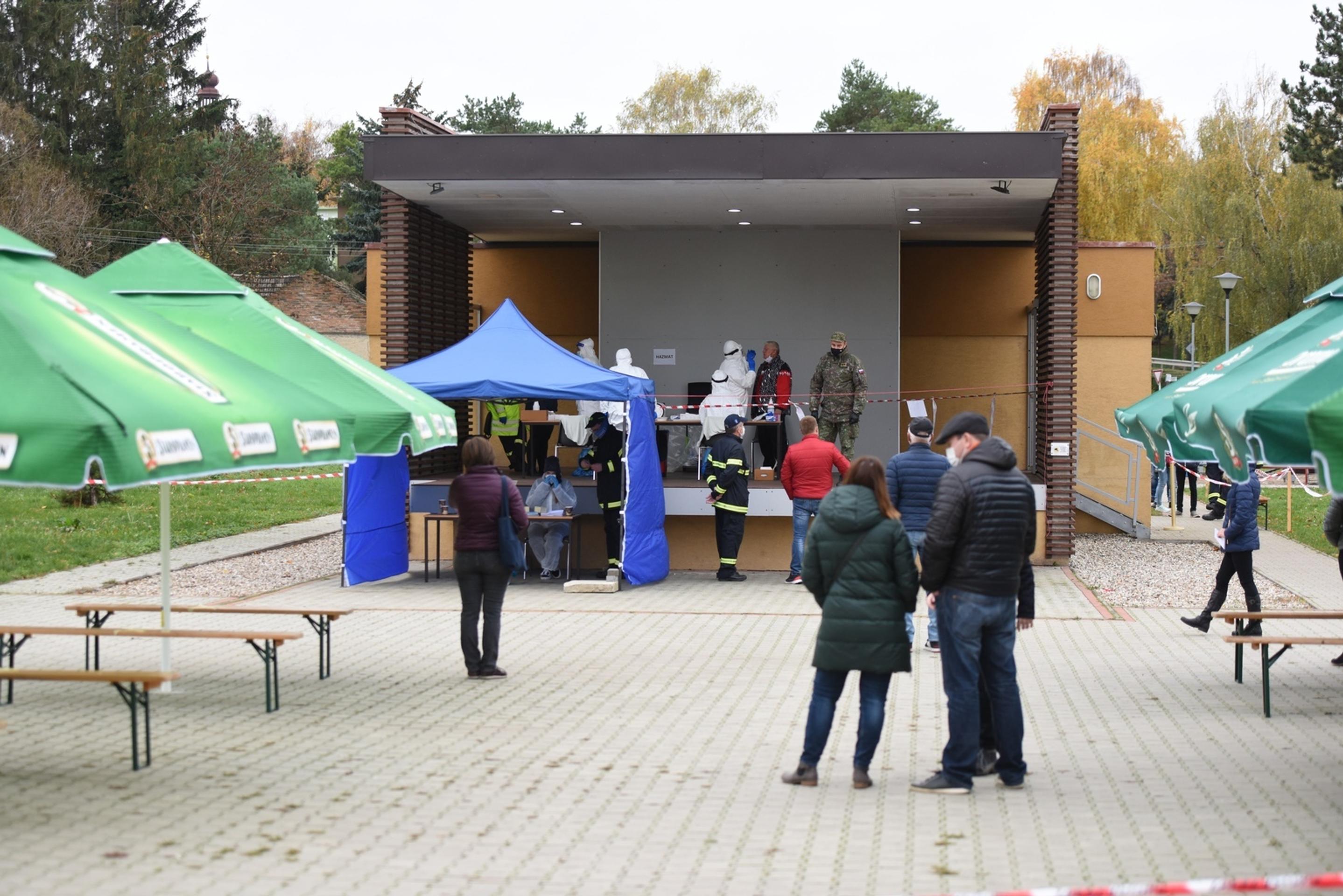 Testovanie v Pezinku.