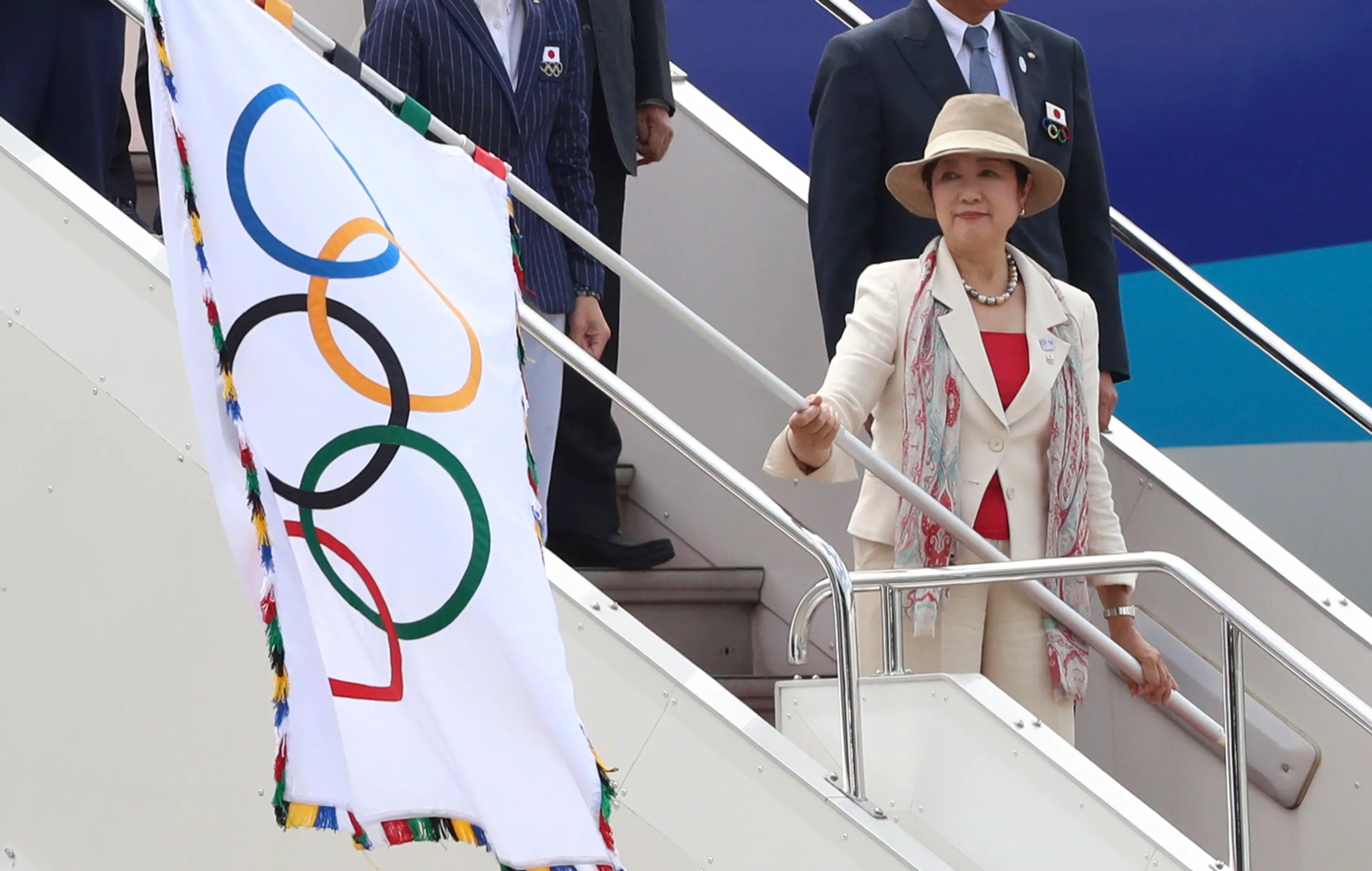 Olympijská vlajka sa z Ria de Janeiro už presunula do dejiska nasledujúcej olympiády v Tokiu.