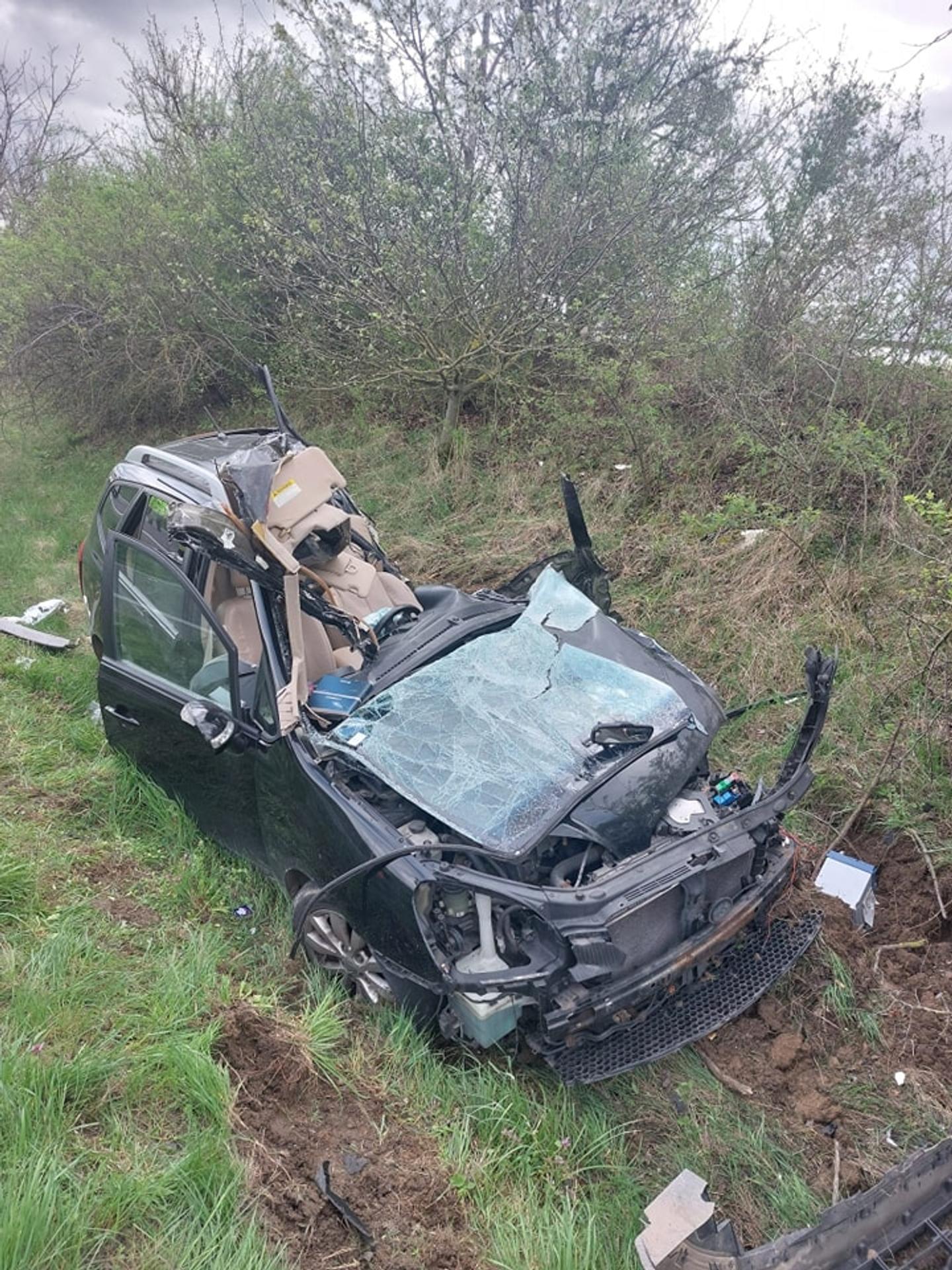 Pri nehode zomrela mladá mamička.