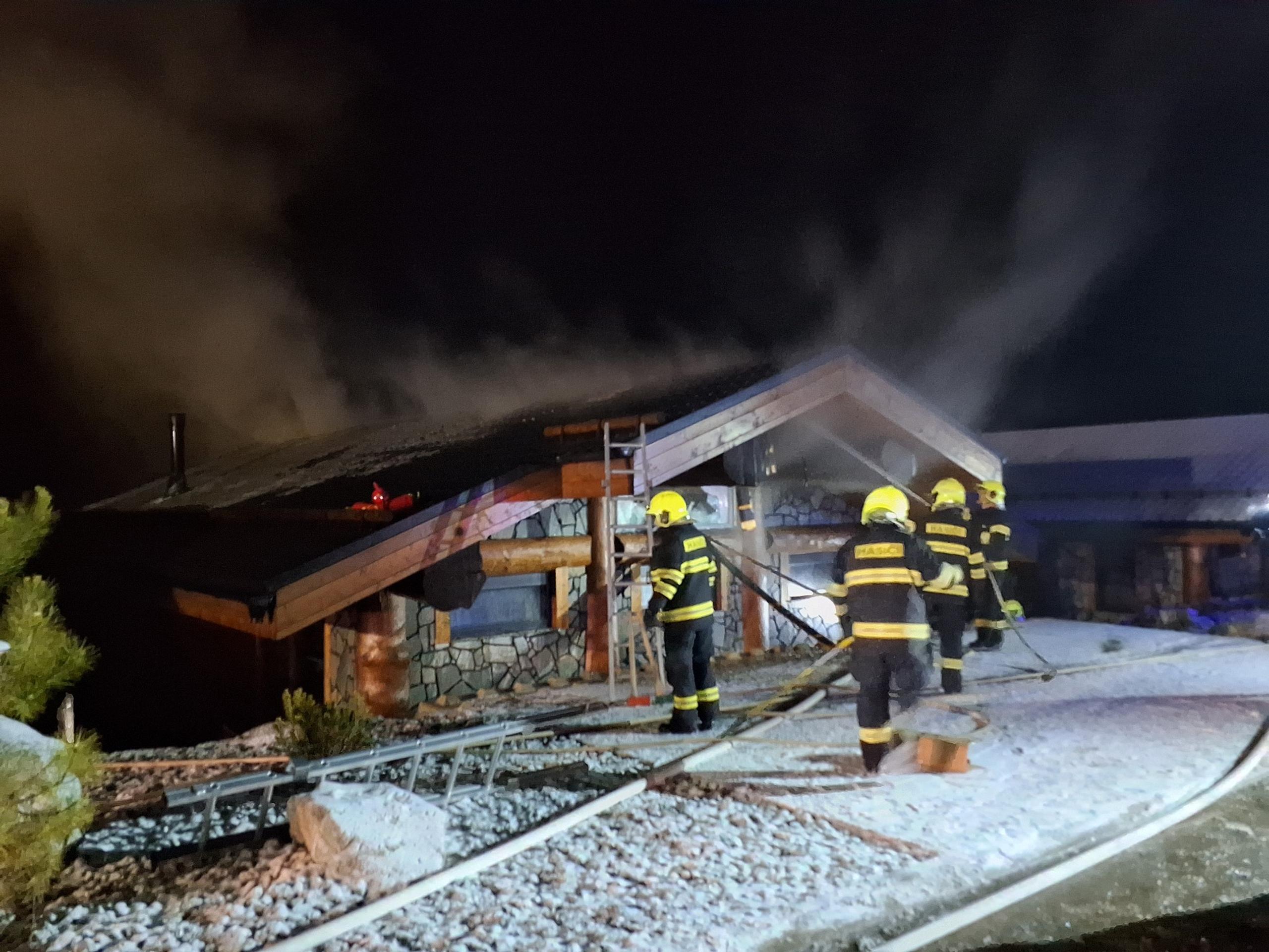 Požiar luxusnej chaty