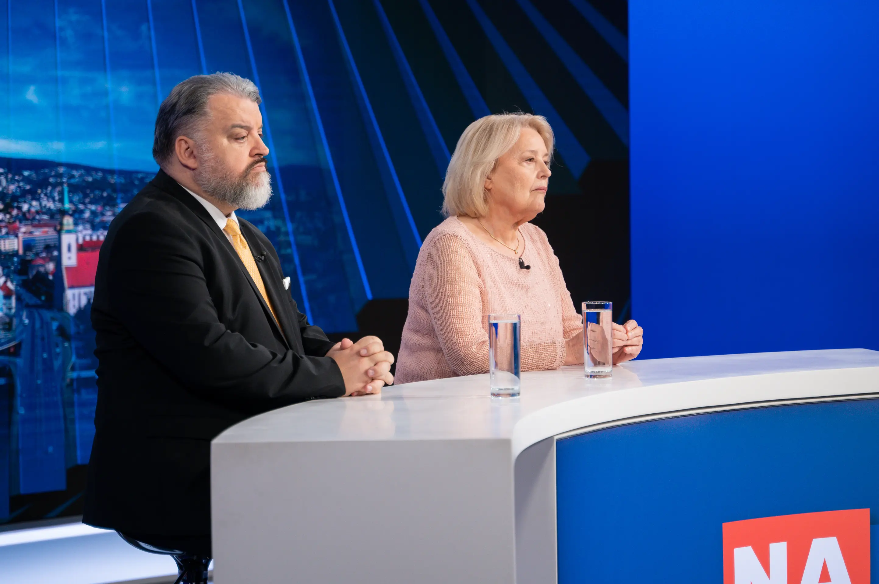 Magda Vášaryová a Eduard Chmelár v relácii Na telo