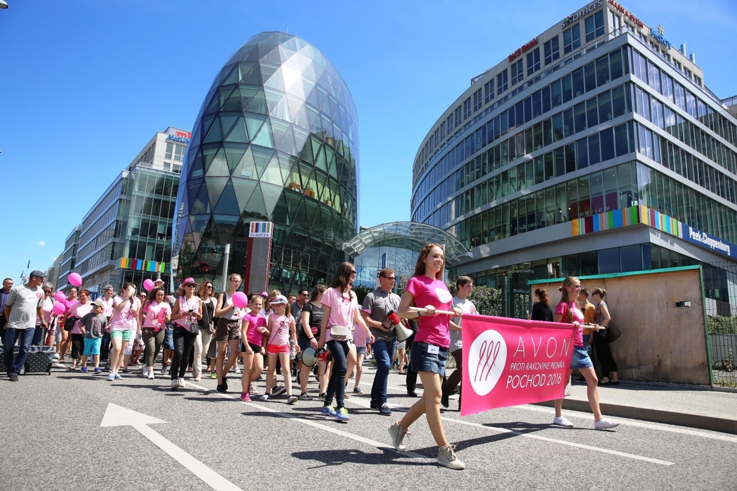 AVON Pochod 