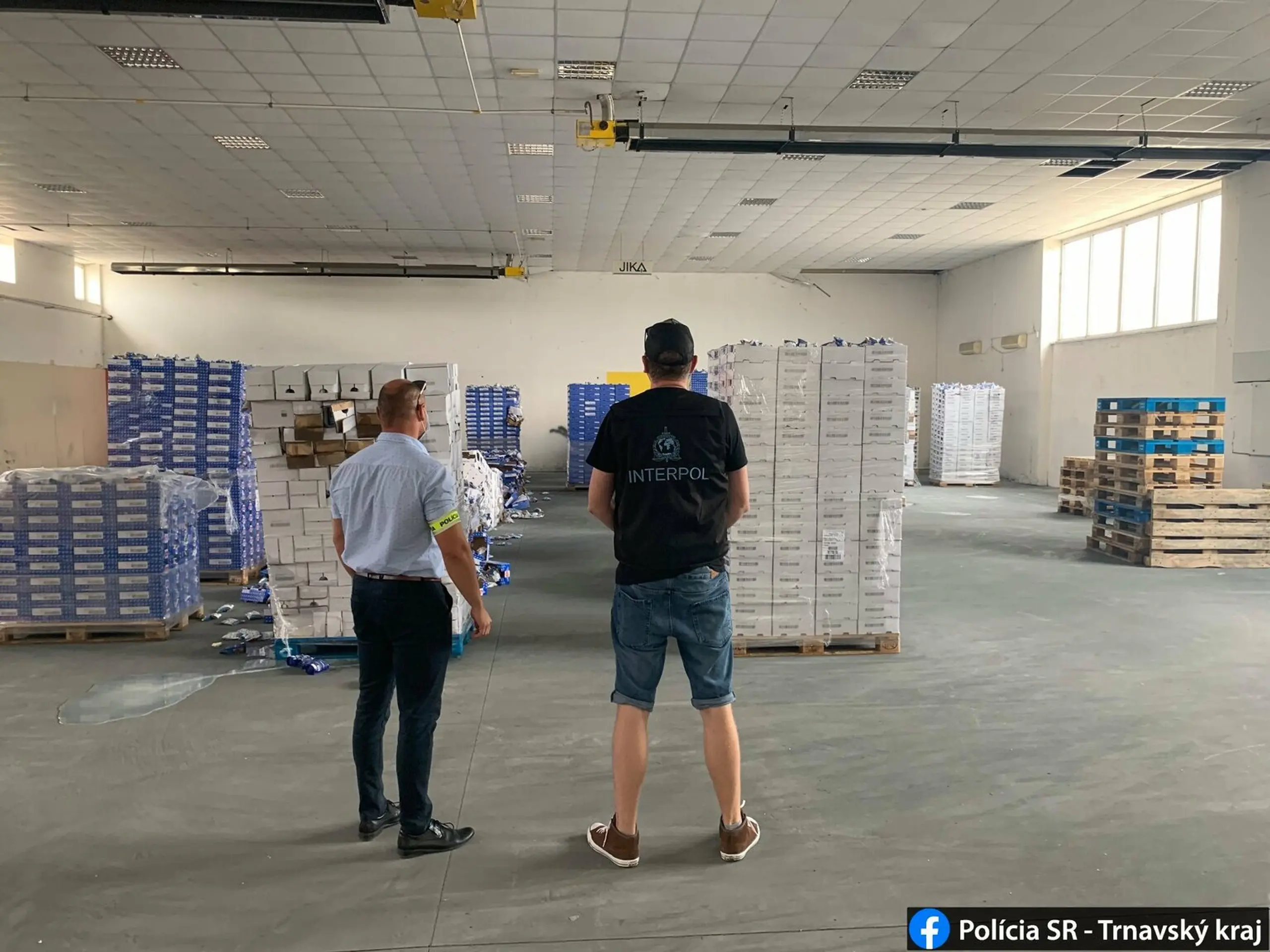 Sklad, v ktorom našli mozzarellu v hodnote 95-tisíc eur.