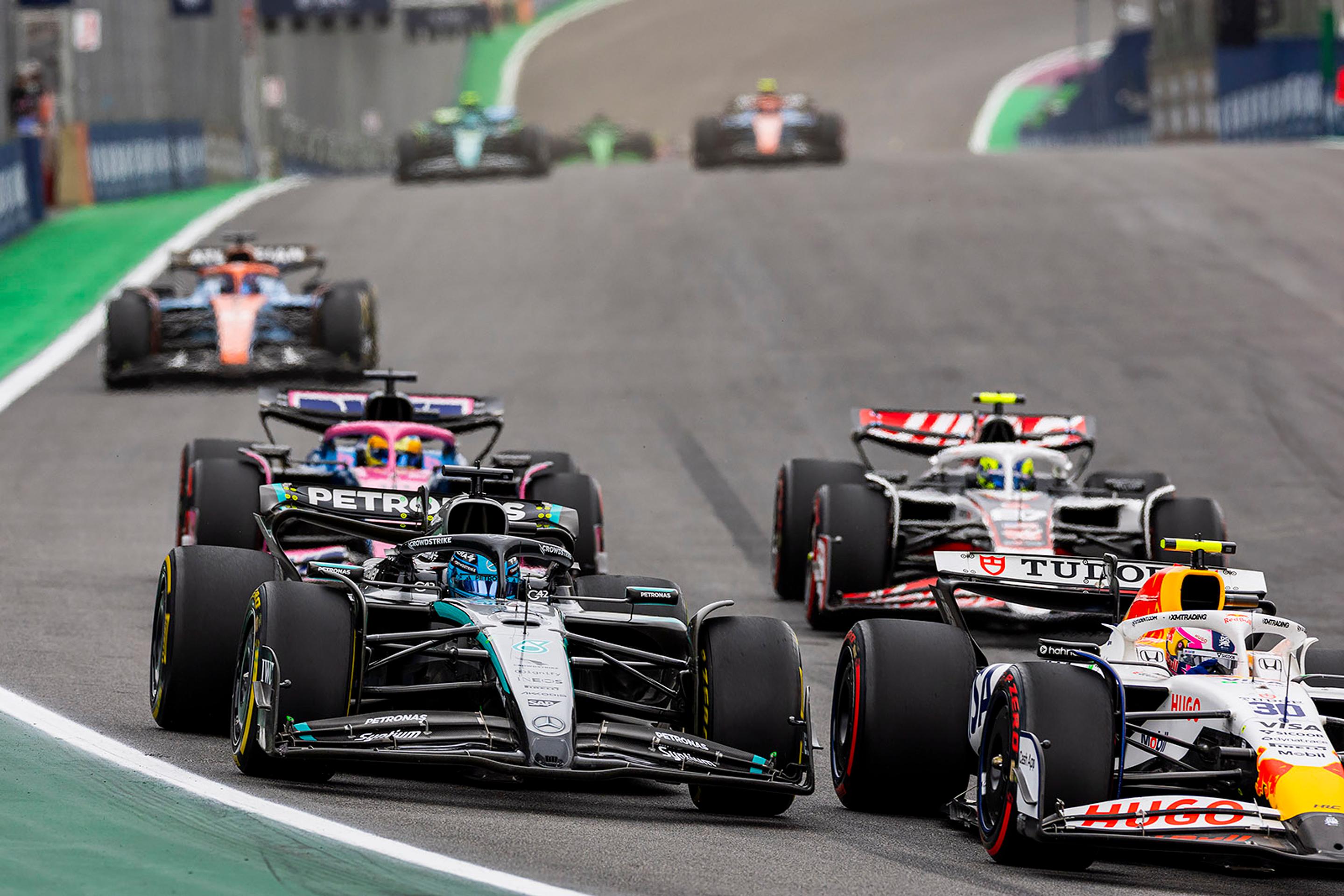 George Russell na Mercedese.