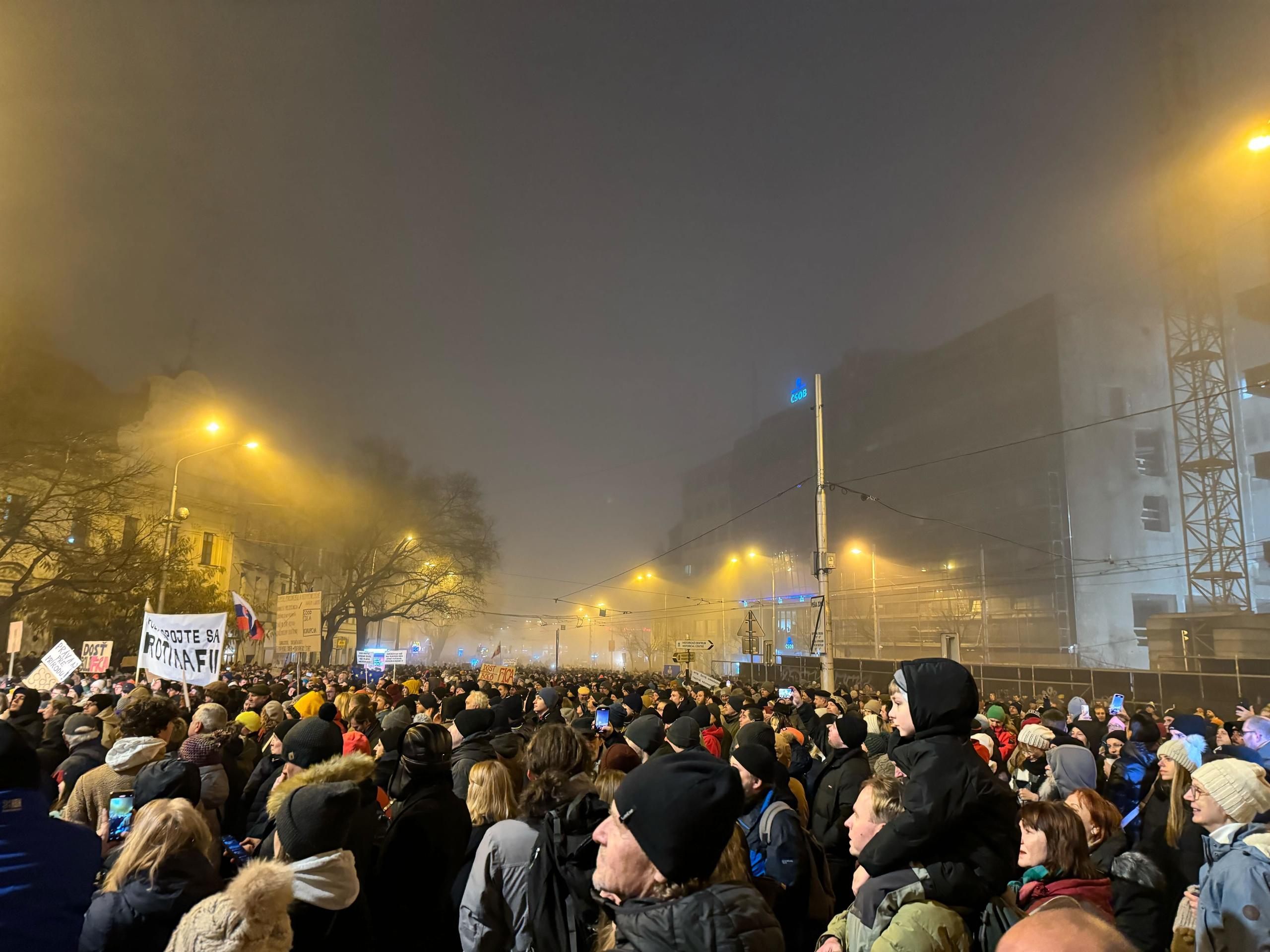 Protivládny protest na Námestí SNP v Bratislave