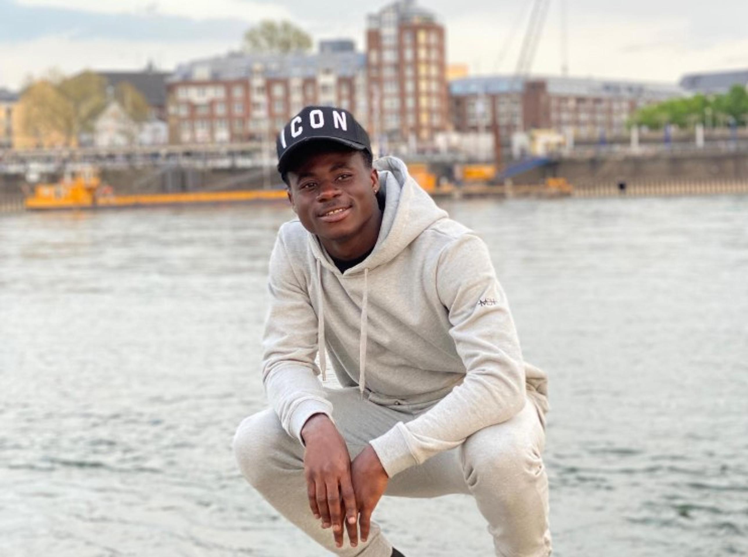 Kelvin Ofori v Düsseldorfe