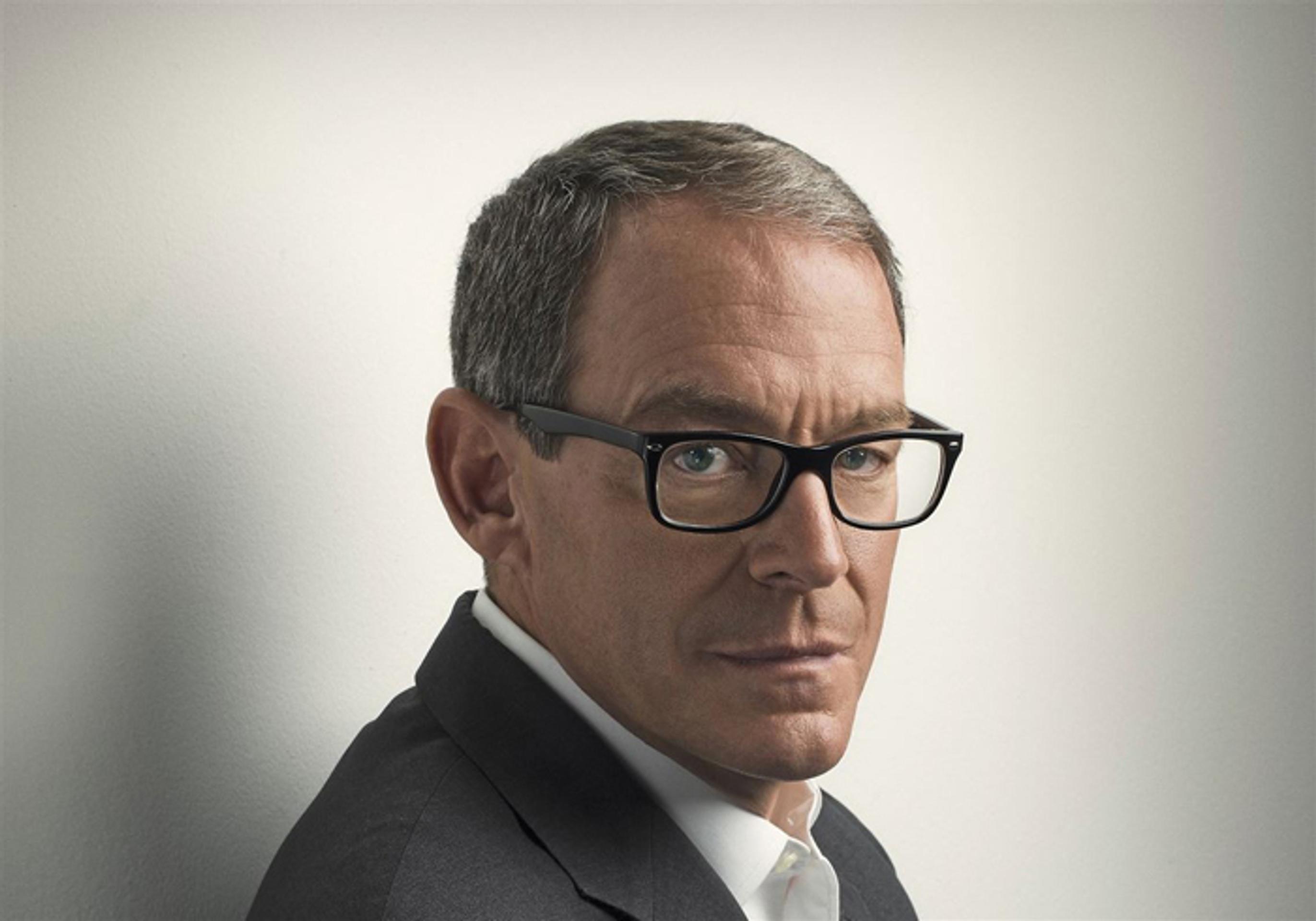 Daniel Silva.