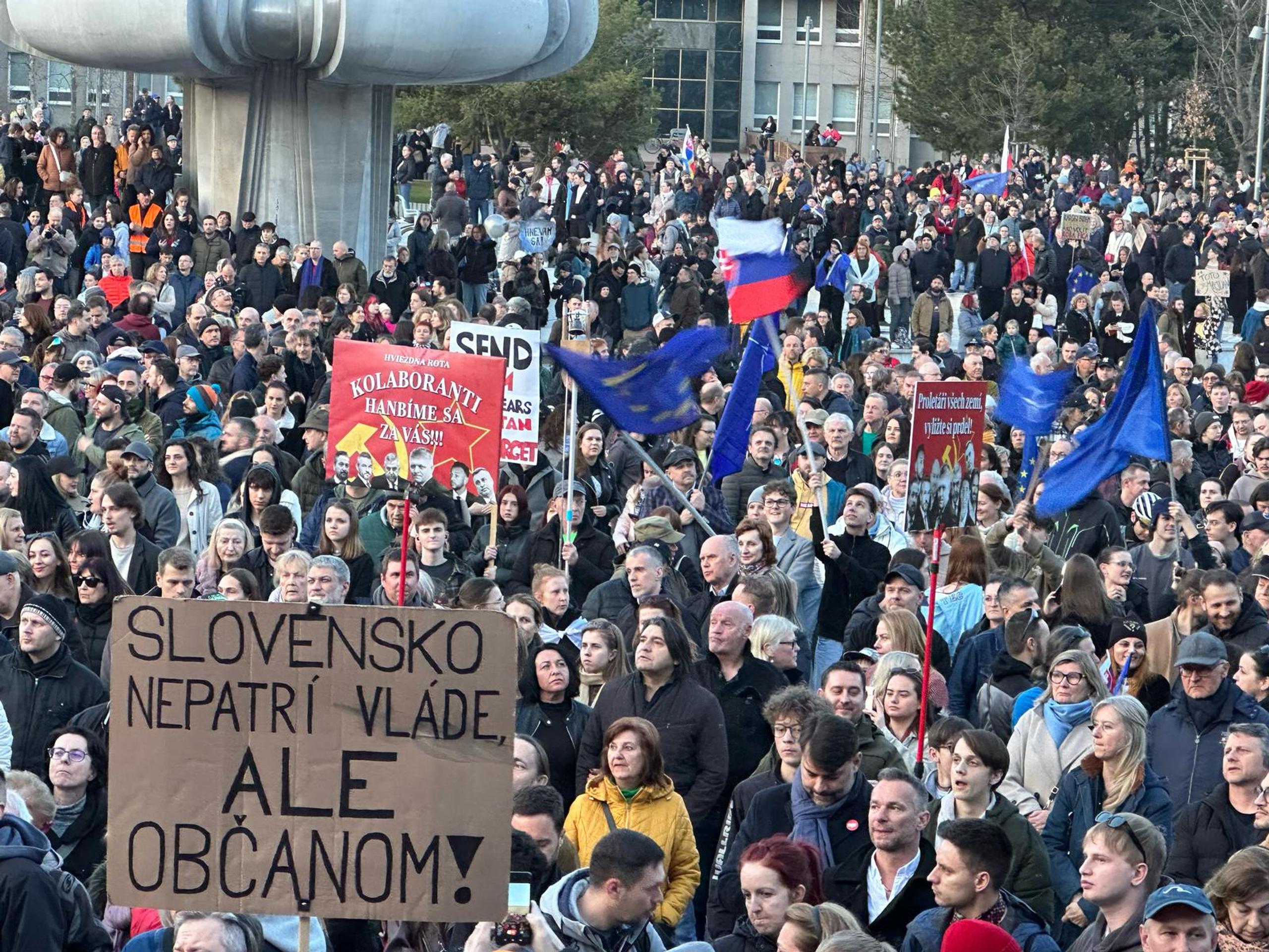 Protest na Námestí slobody v Bratislave