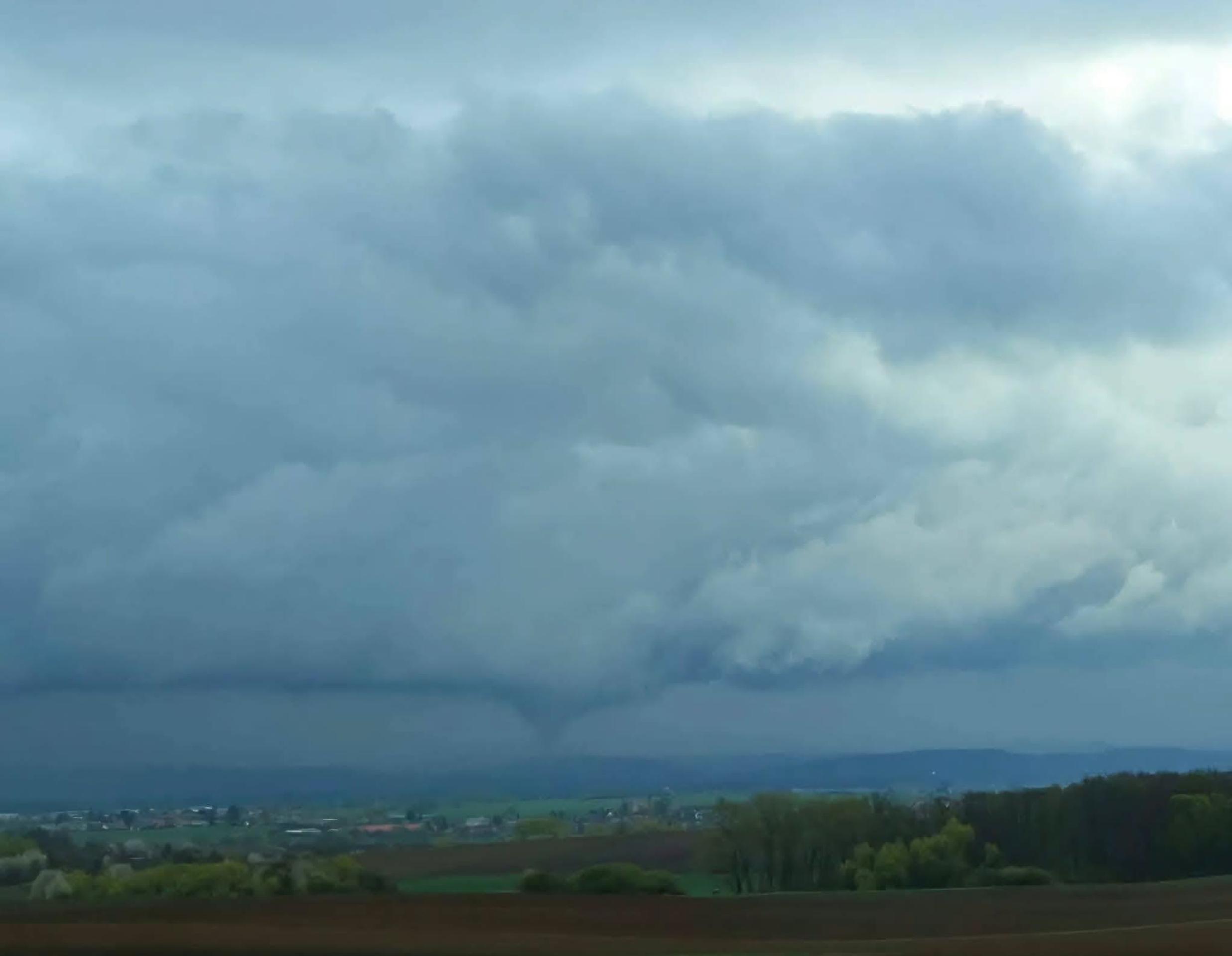 Prvé zdokumentované tornádo v Česku za rok 2026