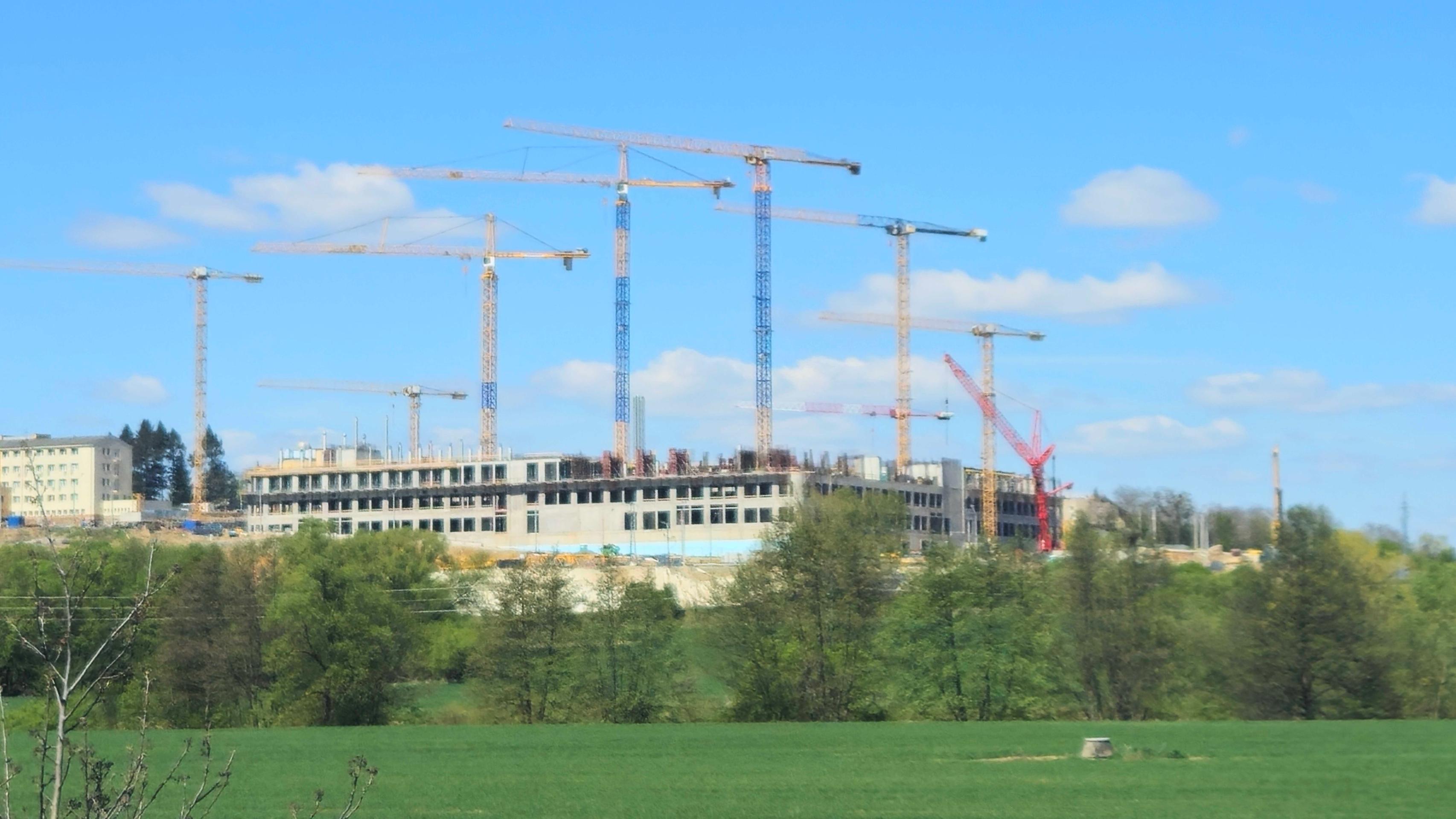 Výstavbu vojenskej nemocnice v Prešove pozastavili