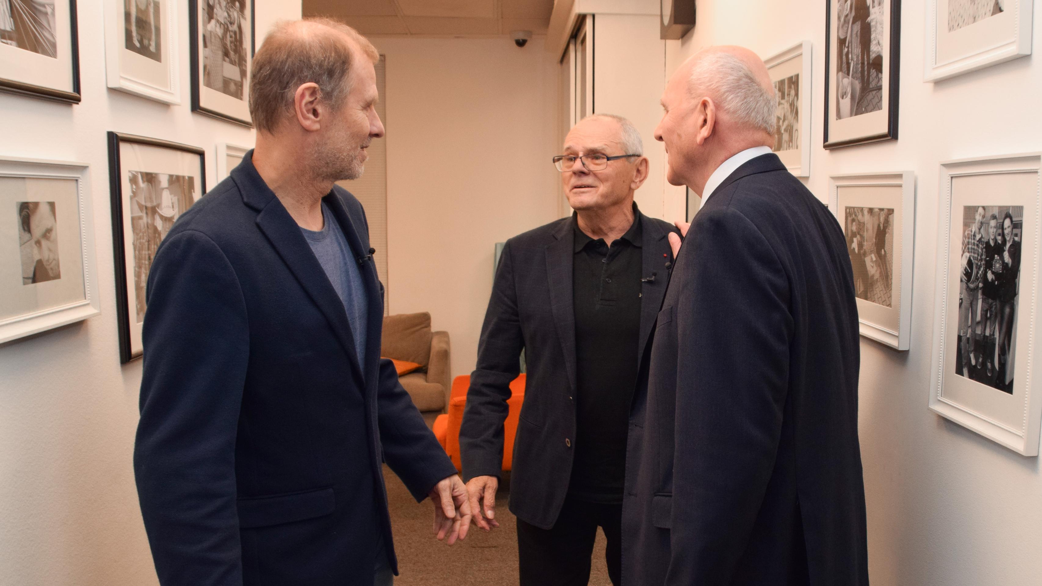 Martin M. Šimečka, František Mikloško a Milan Kňažko v relácii Na telo plus.