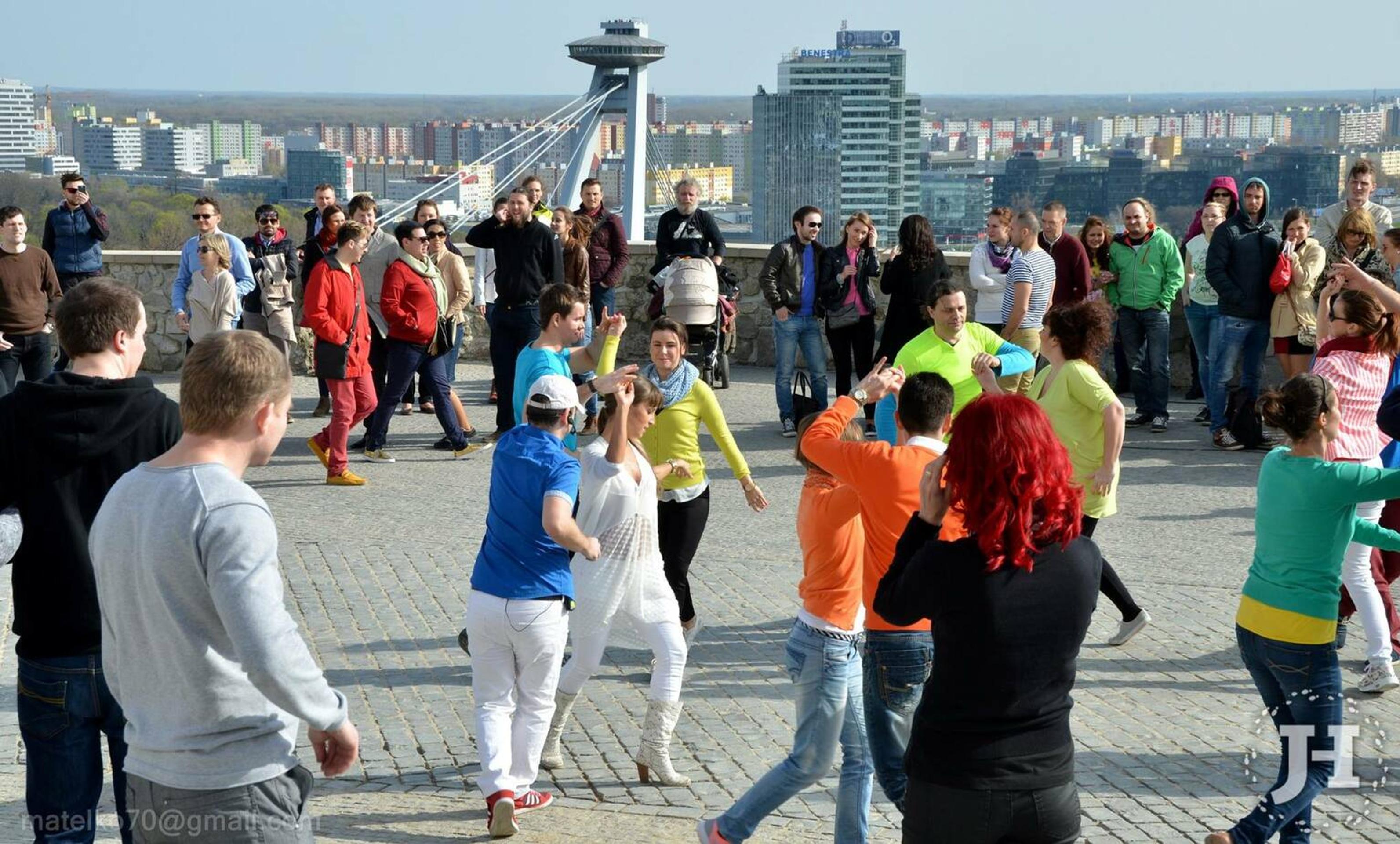 Rueda Flashmob boduje aj v zahraničí.