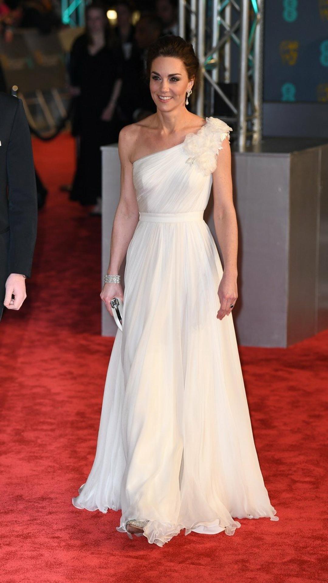 Princ William a Kate Middleton ako čestní hostia.