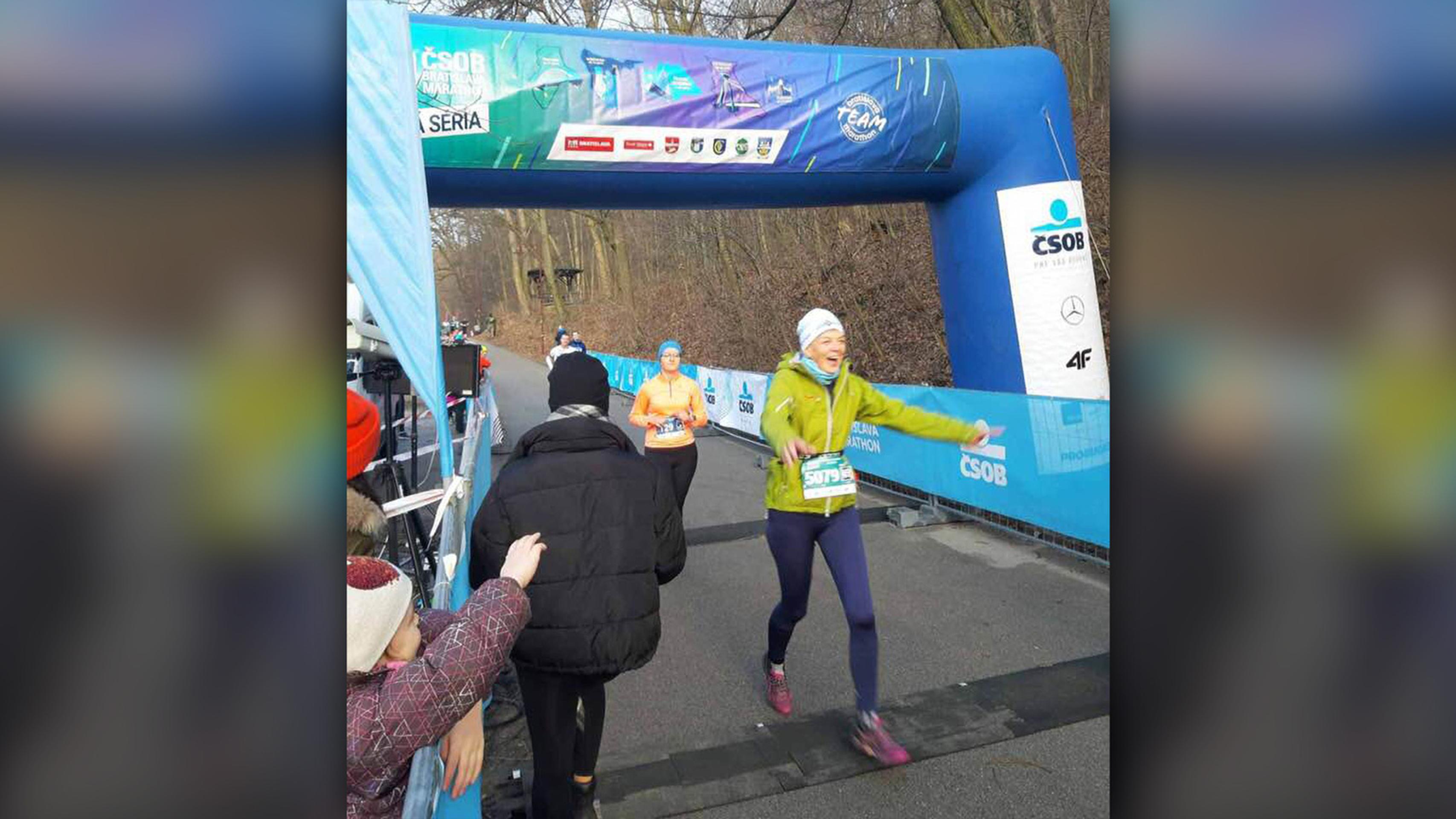 Má 67 rokov a behá maratóny: Chcem žiť naplno a aktívne, tvrdí Alena Synková