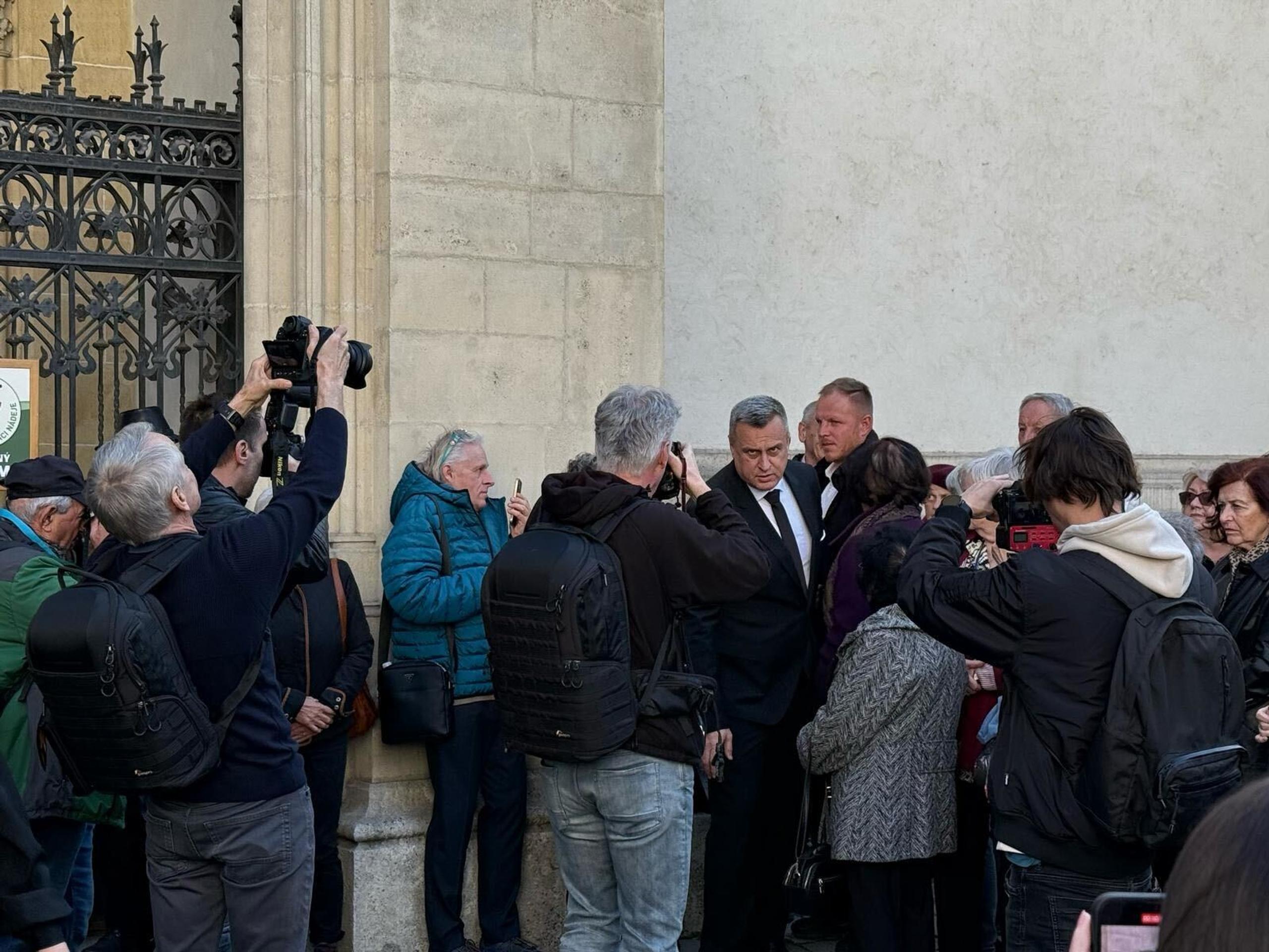Na pohreb Štefana Kvietika prišiel aj predseda SNS Andrej Danko