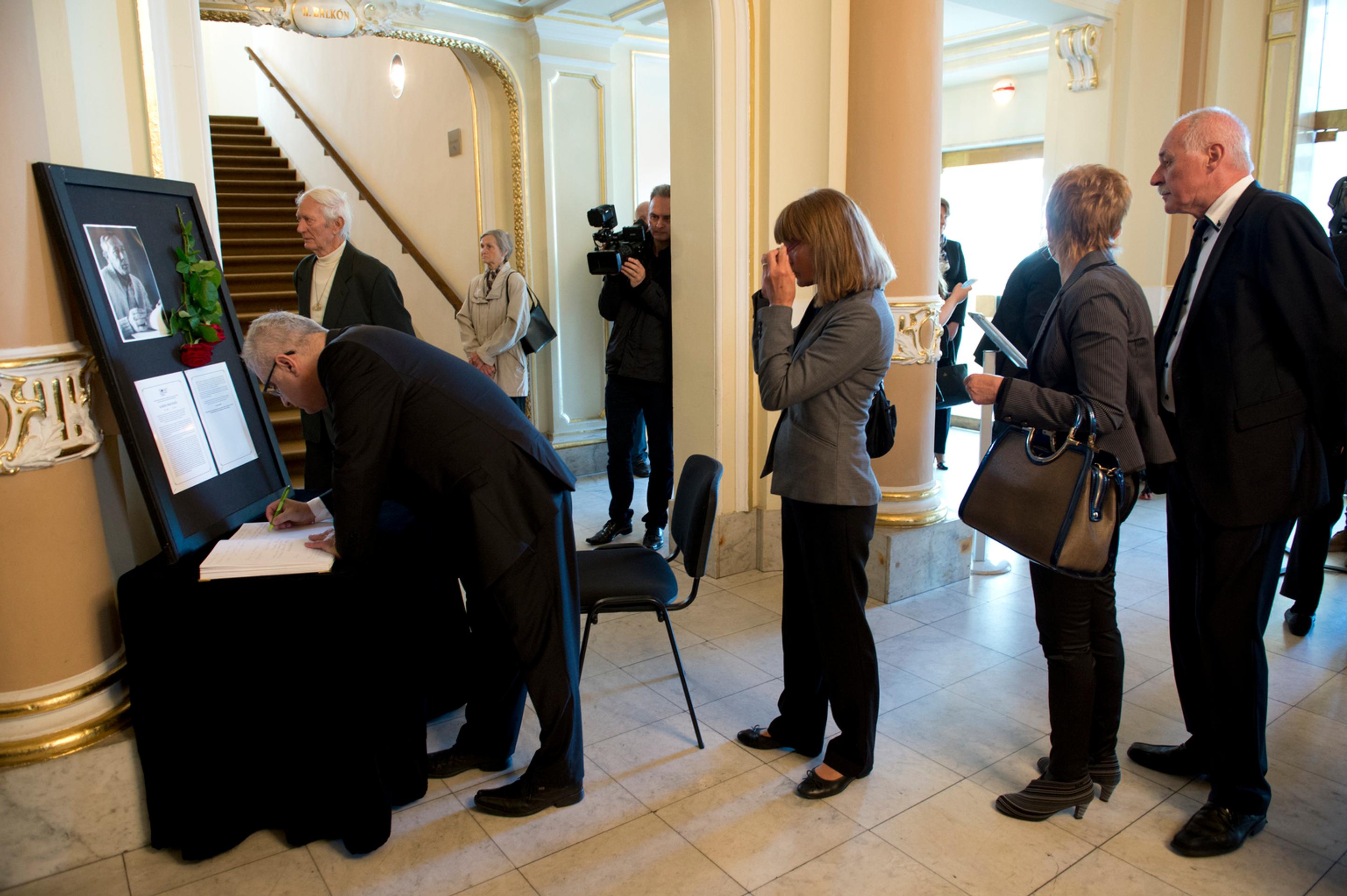 Posledná rozlúčka s Karolom Machatom.