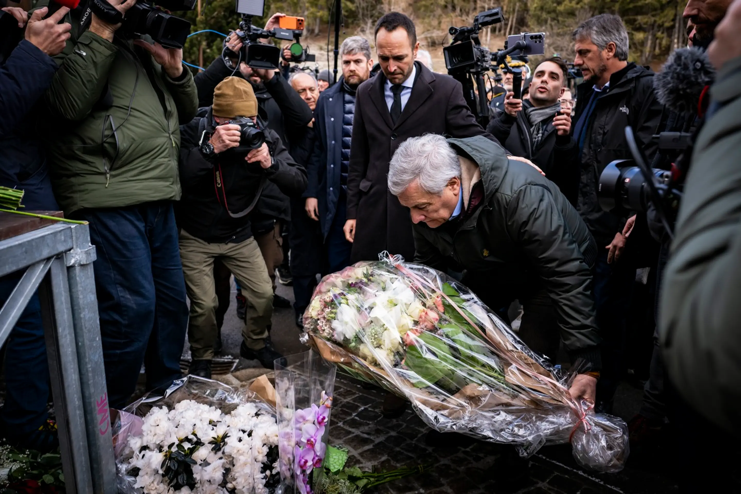 Tragédia vo Švajčiarsku má za následok desiatky mŕtvych.