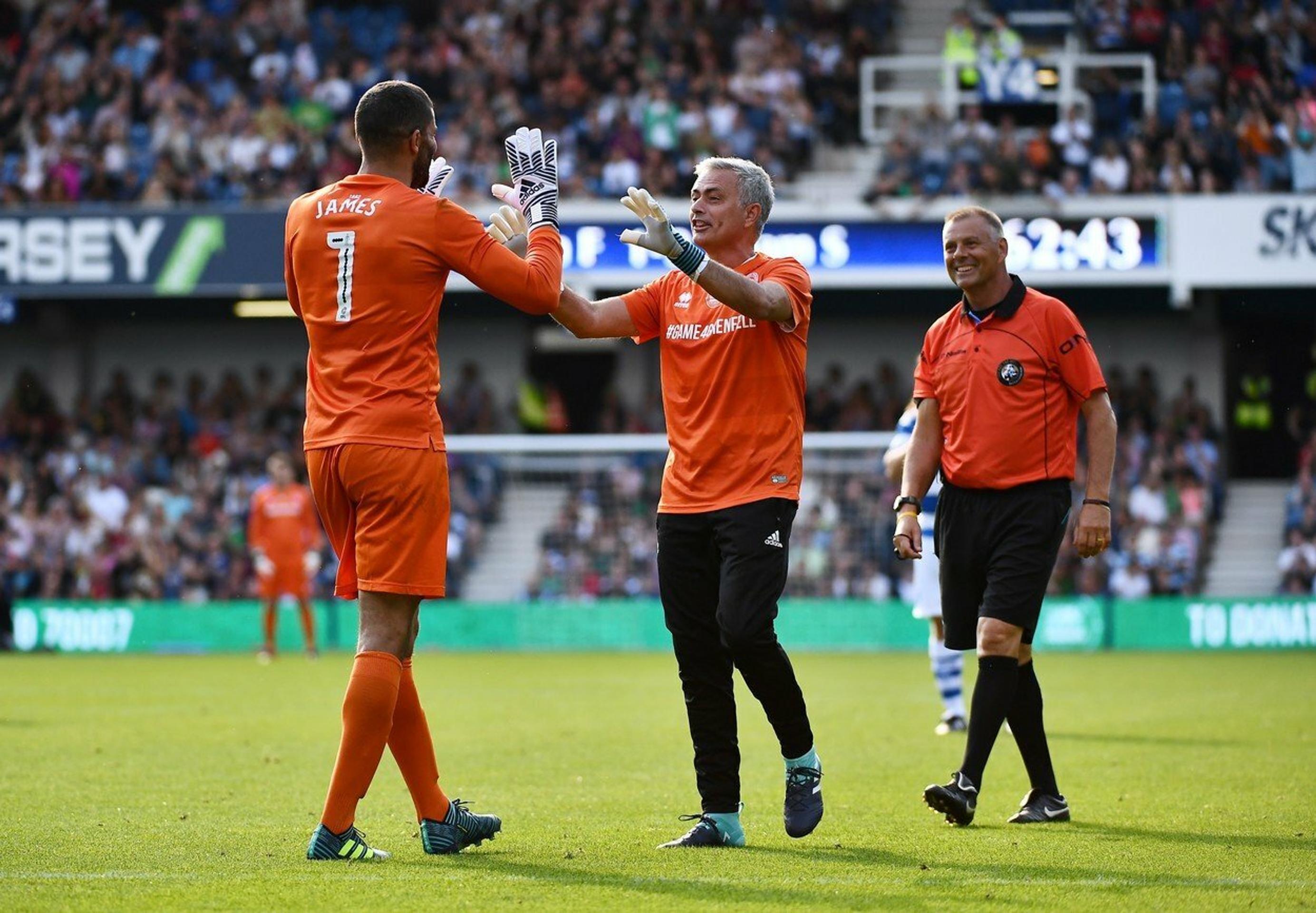 José Mourinho striedal v bráne legendárneho Davida Jamesa.