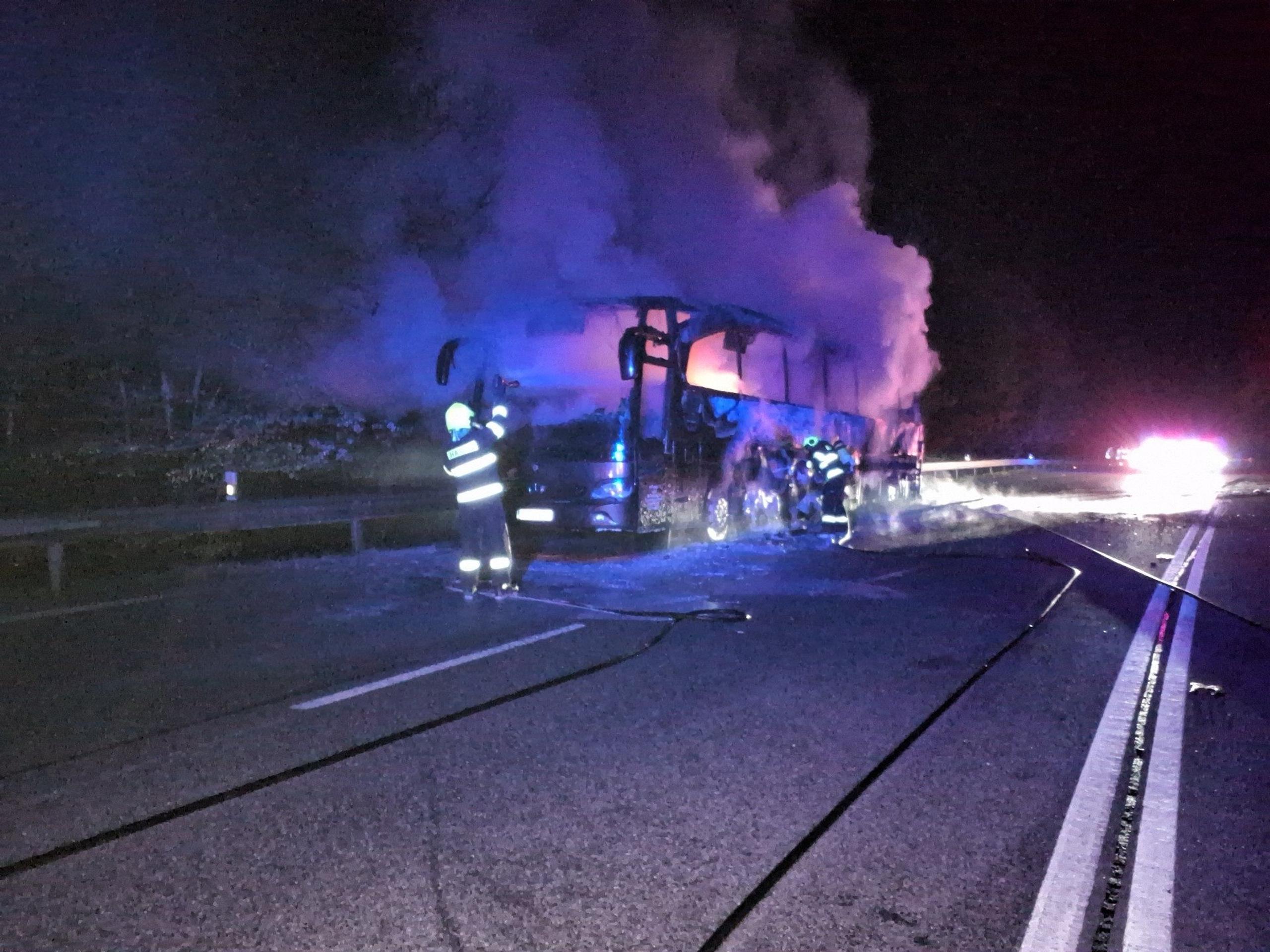 Požiar autobusu na Dargovskom kopci