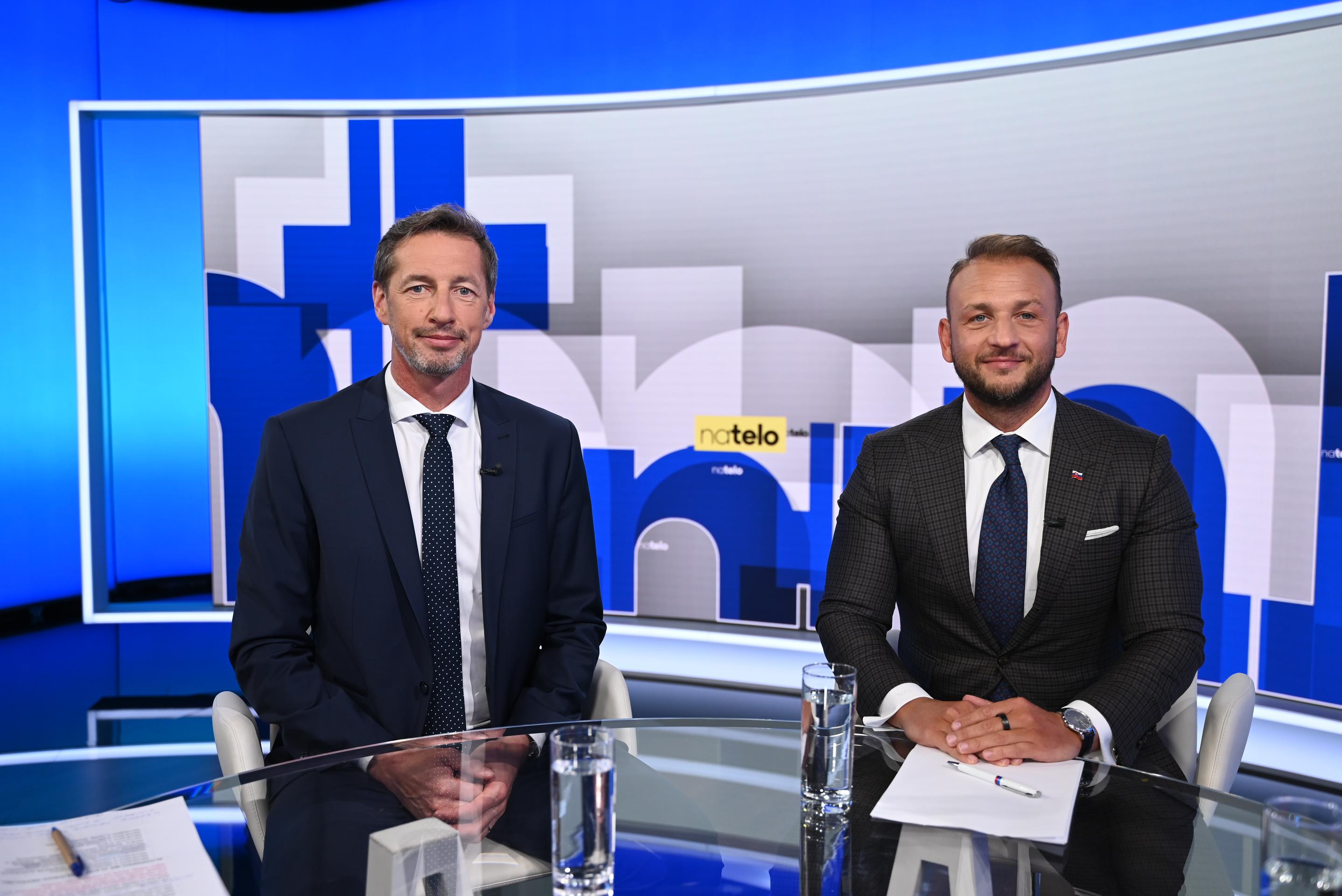 Hosťami relácie Na telo boli Matúš Šutaj Eštok a Milan Majerský