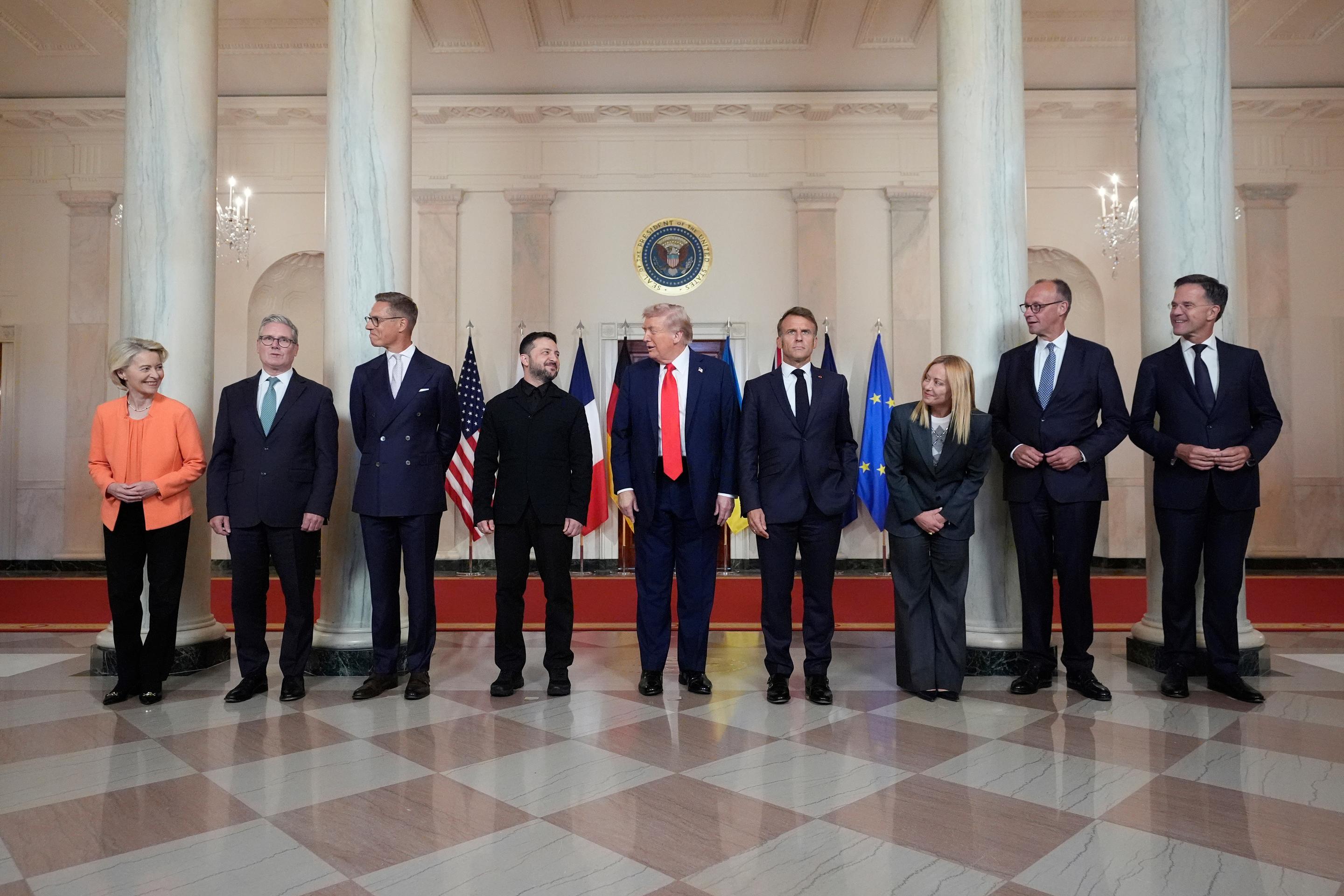 Trump, Zelenskyj a európski lídri v Bielom dome