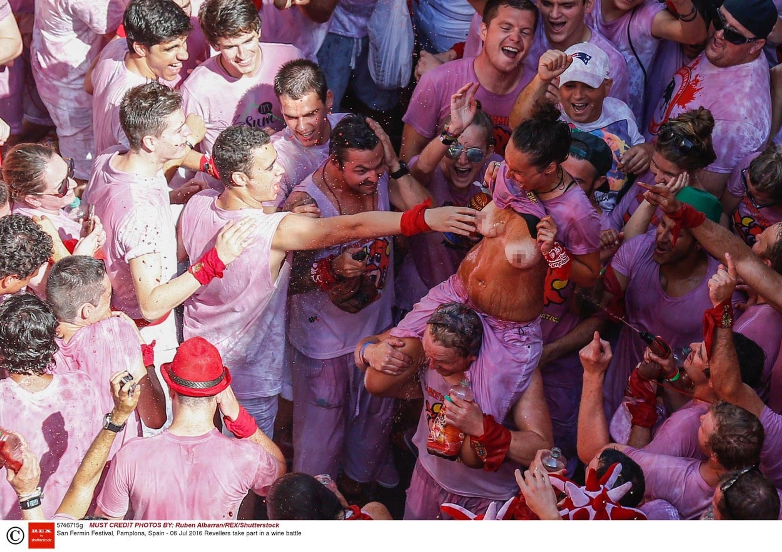 Oslavy v uliciach Pamplony