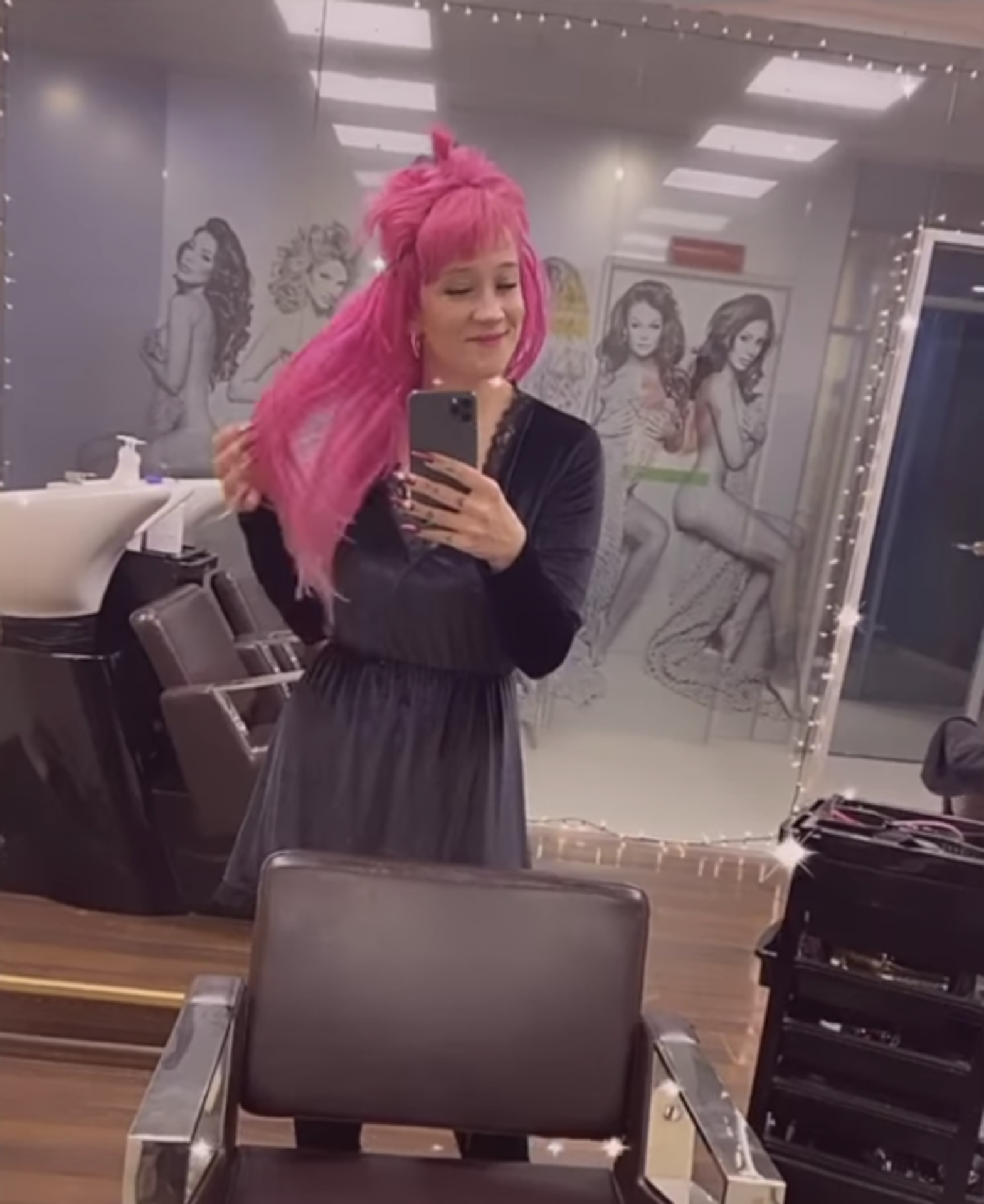 1612_Ohnive_kolesa_16_12_P30_St_20_15__12.mp4