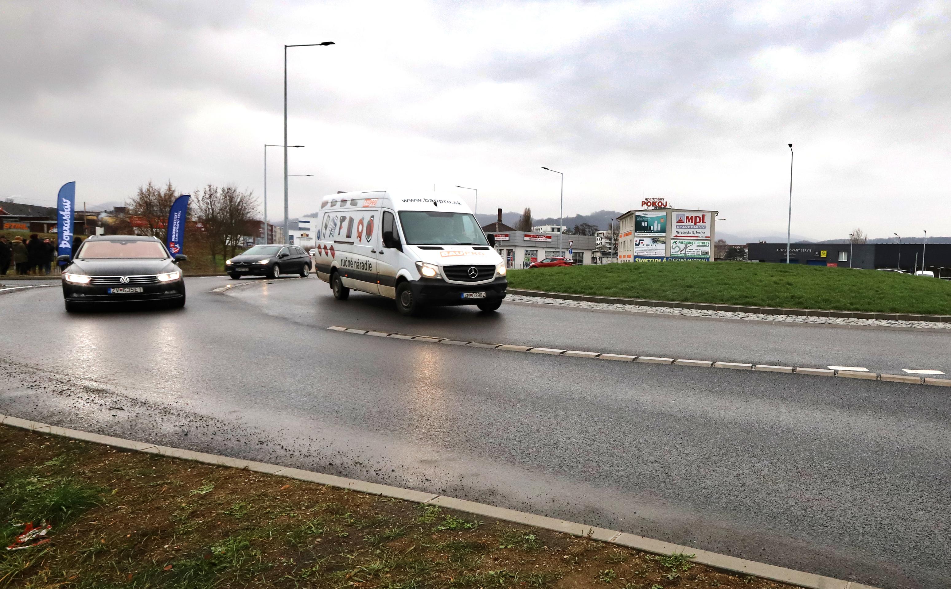 Turbo-okružná križovatka vo Zvolene