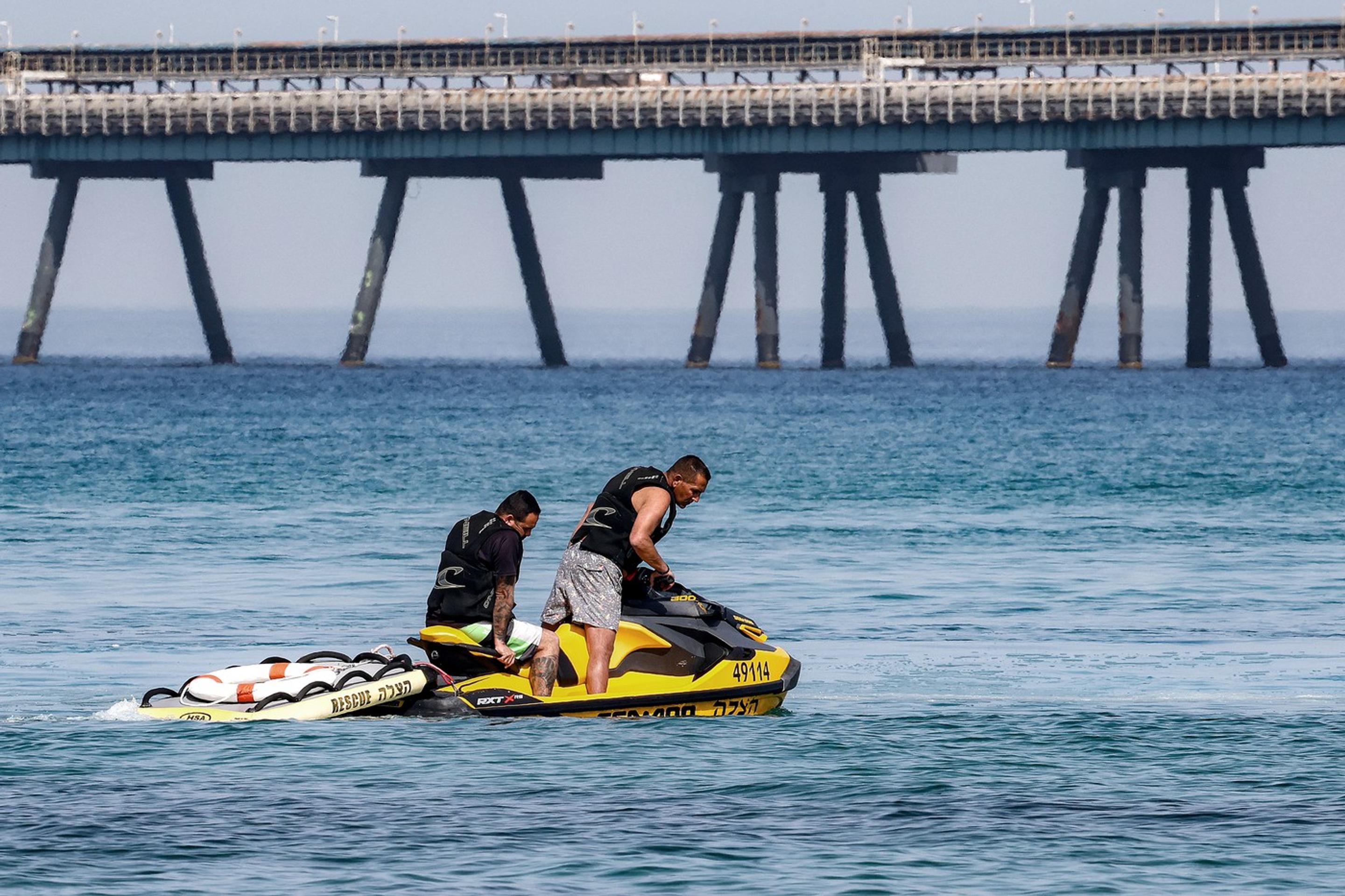Ojedinelý útok žraloka v Izraeli.