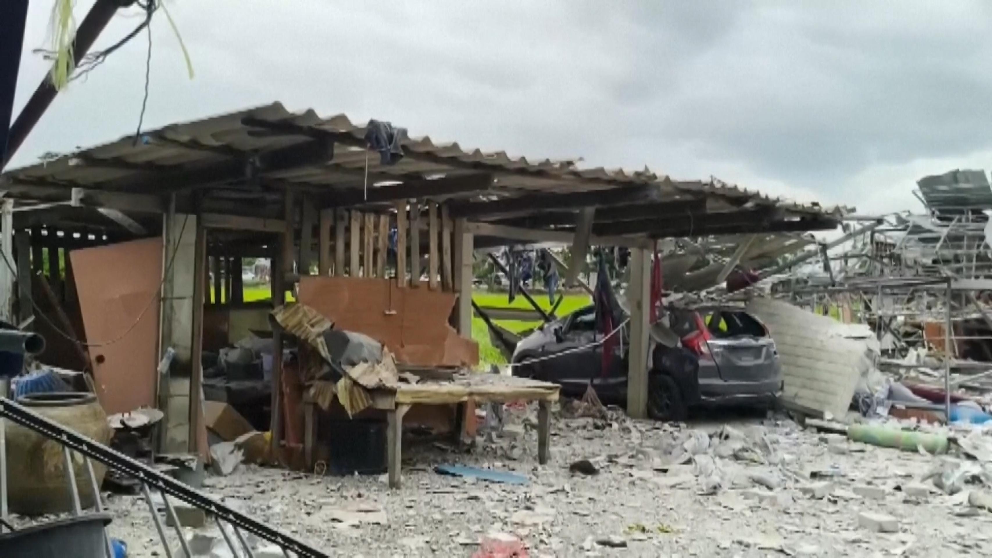 Výbuch v továrni na zábavnú pyrotechniku v Thajsku si vyžiadal deväť obetí