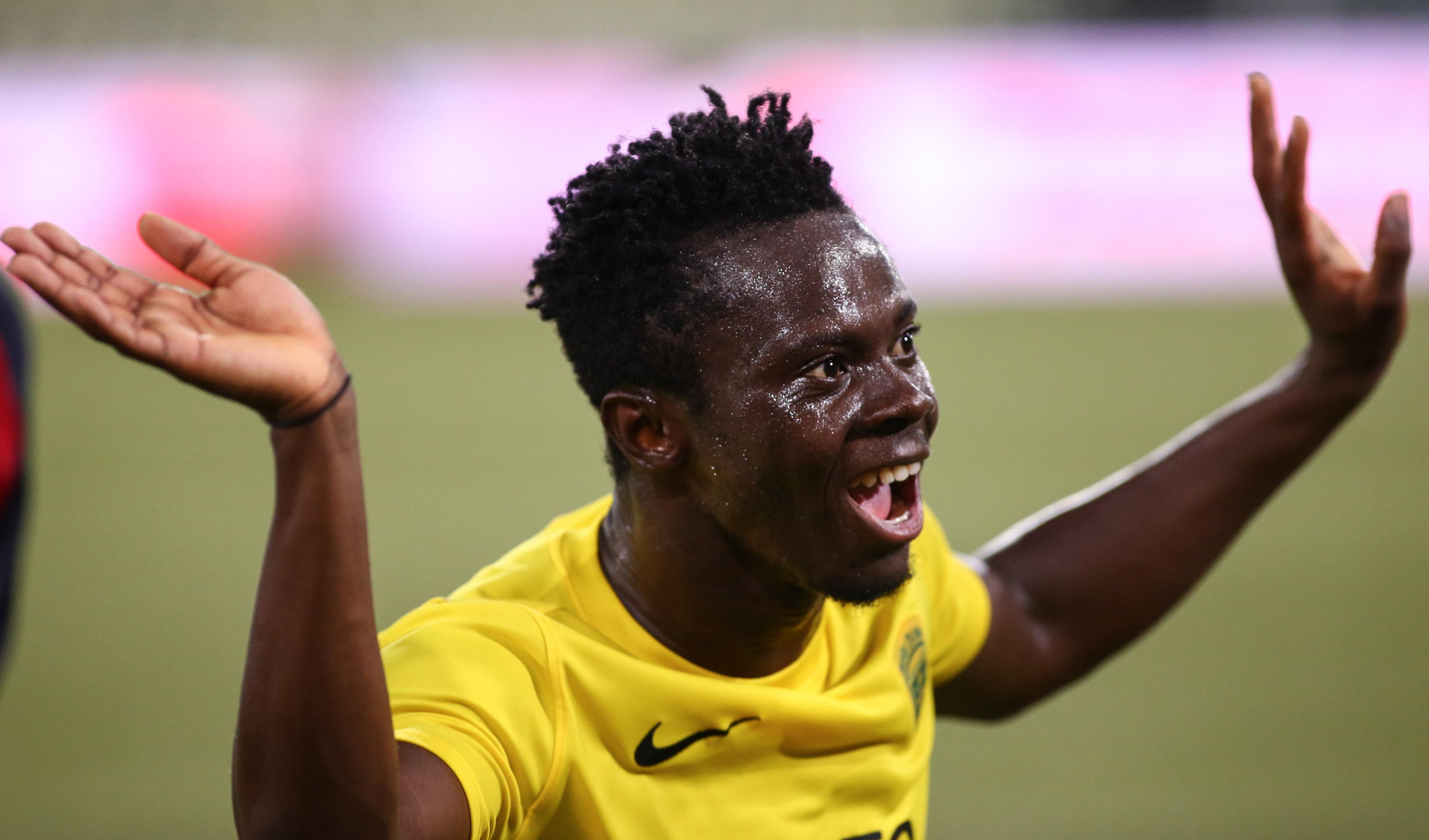 Na snímke futbalista Žiliny Henry Addo sa teší z gólu