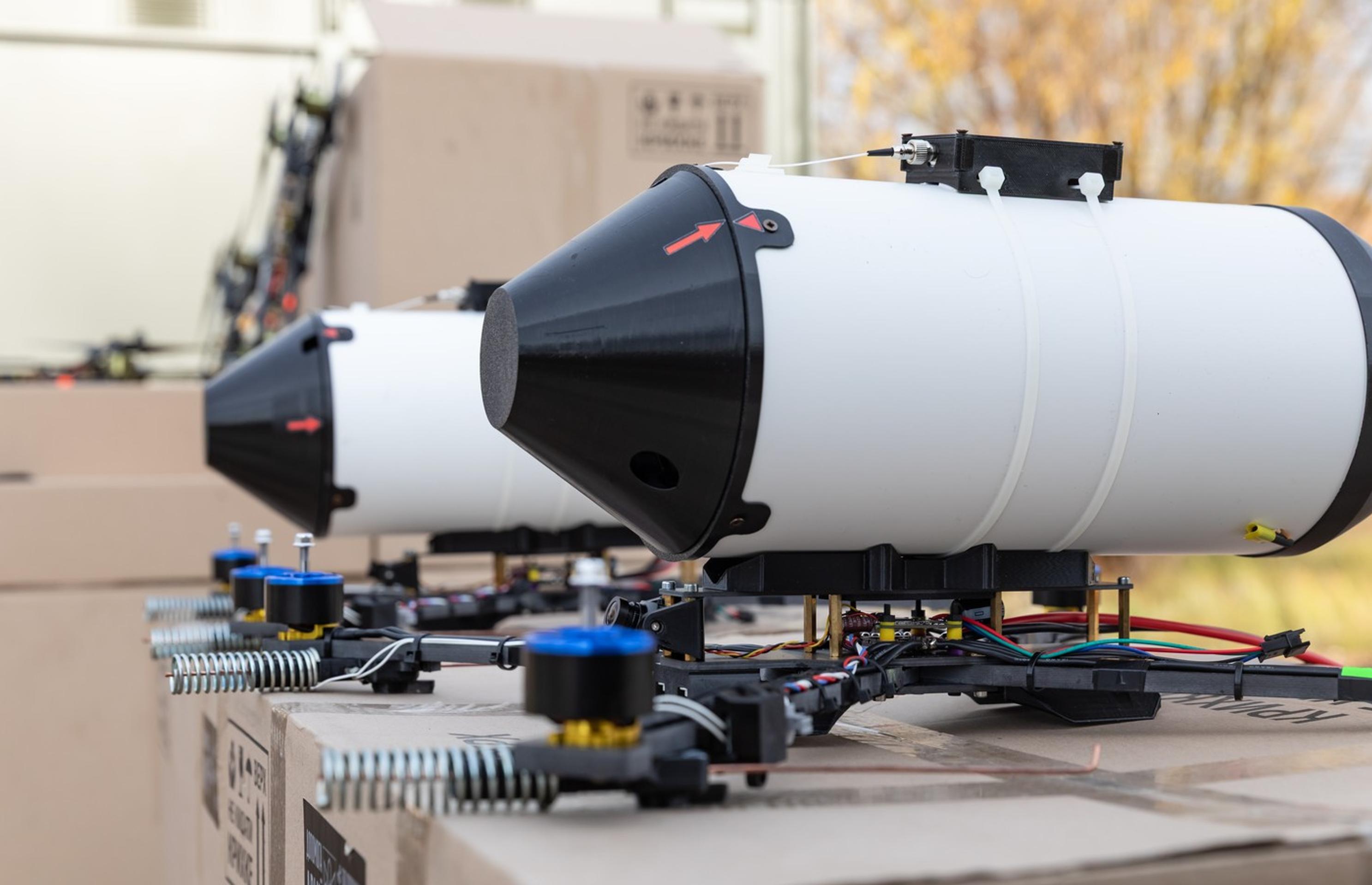 Cievky s optickými káblami.