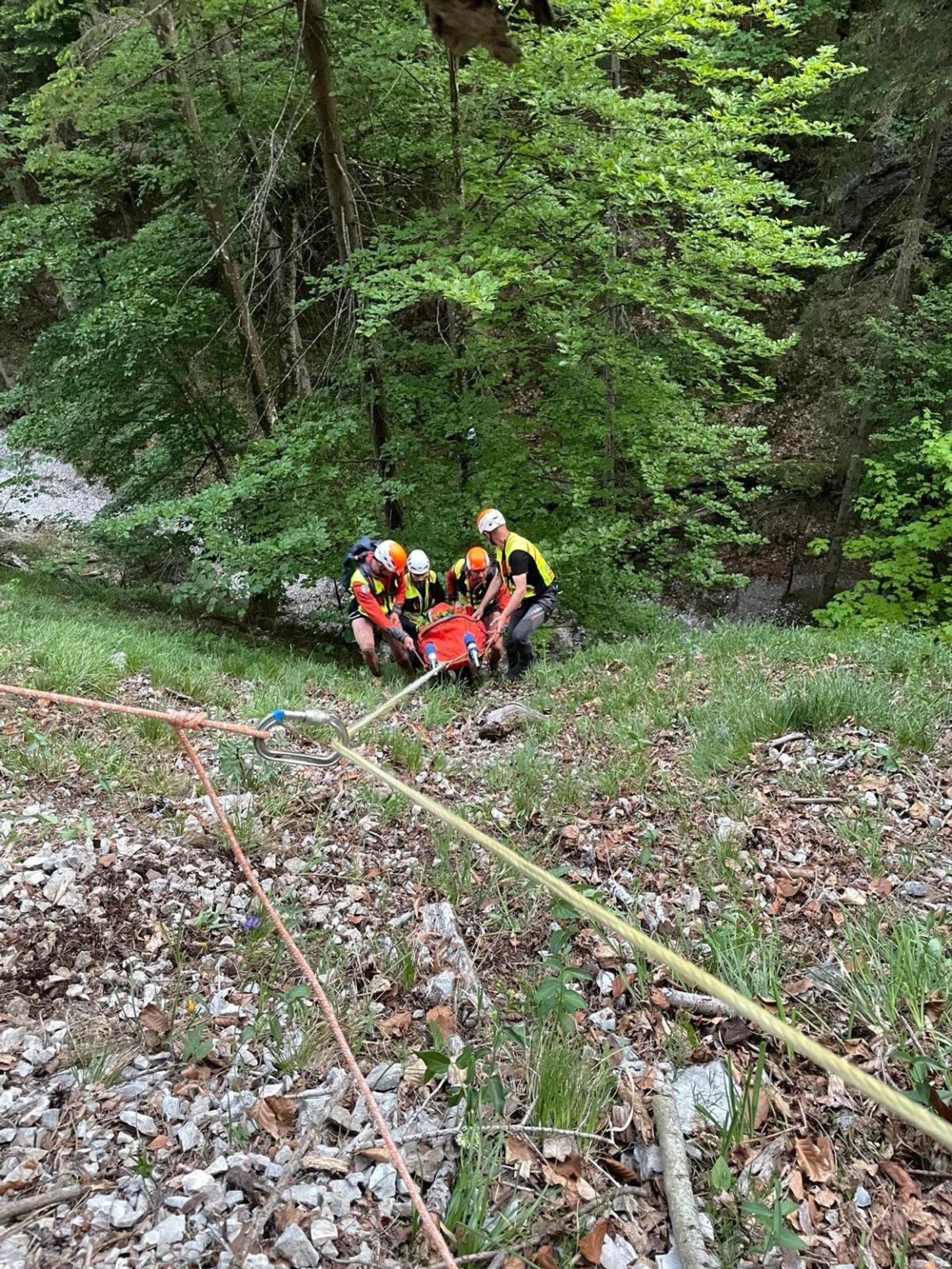 Horská záchranná služba zasahovala v rokline Piecky v Slovenskom raji