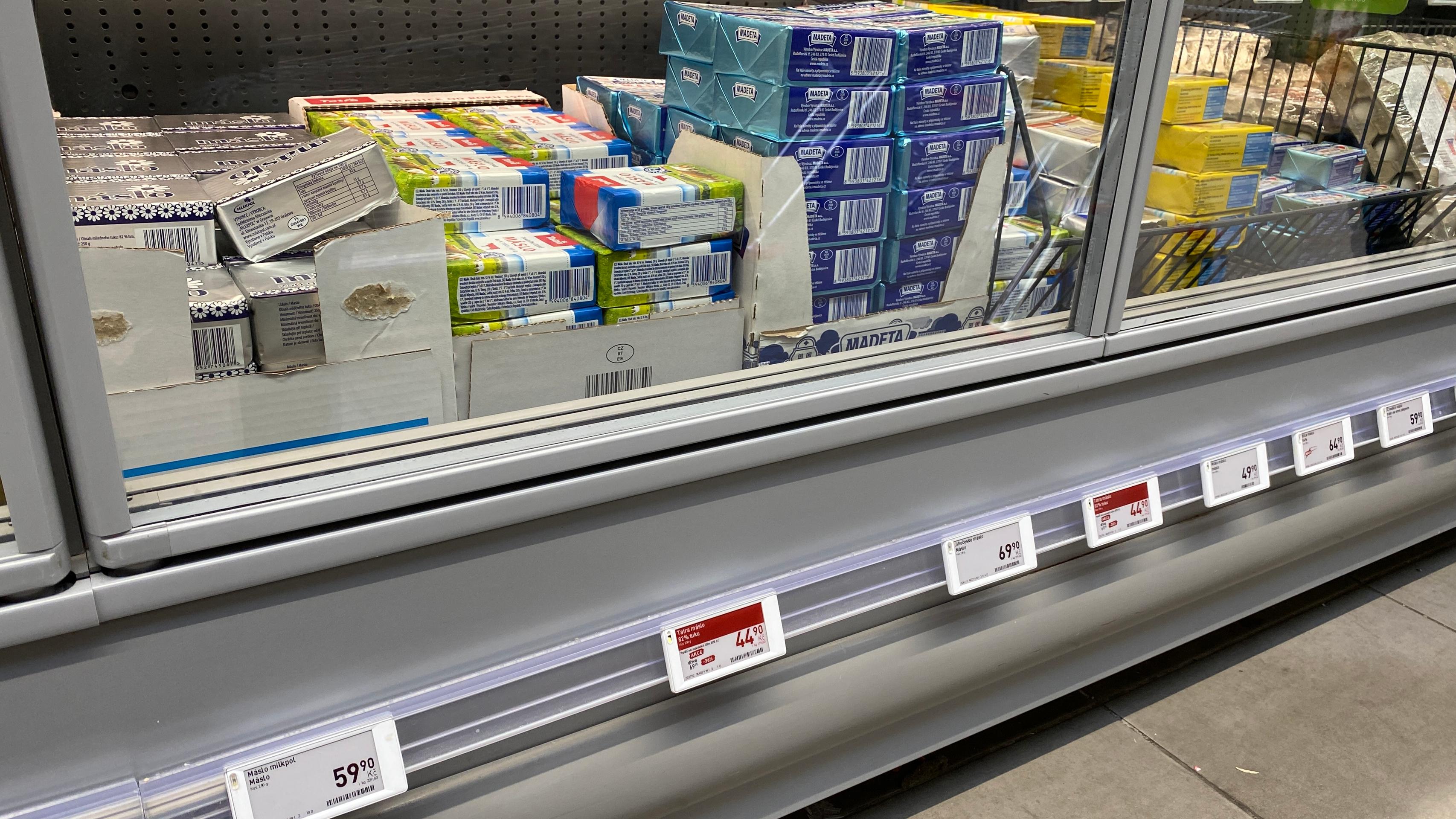 Ceny v Česku a zastropované ceny na Slovensku