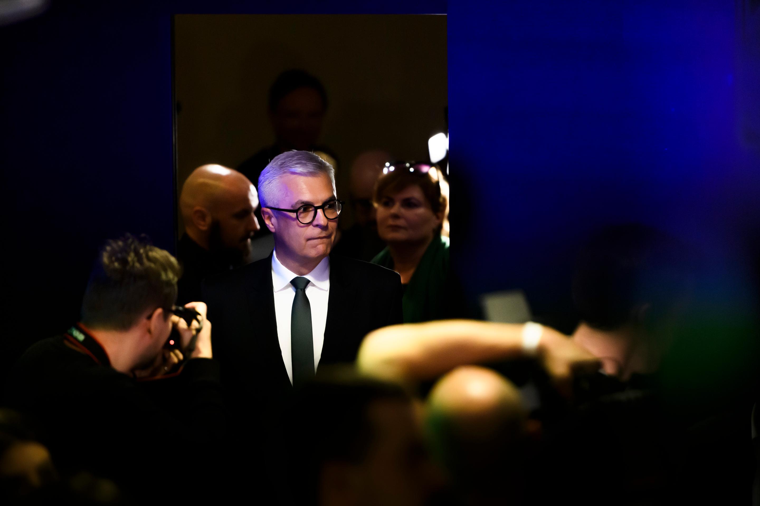 Kandidát na prezidenta SR Ivan Korčok reaguje na predbežné neoficiálne výsledky vo svojej volebnej centrále.