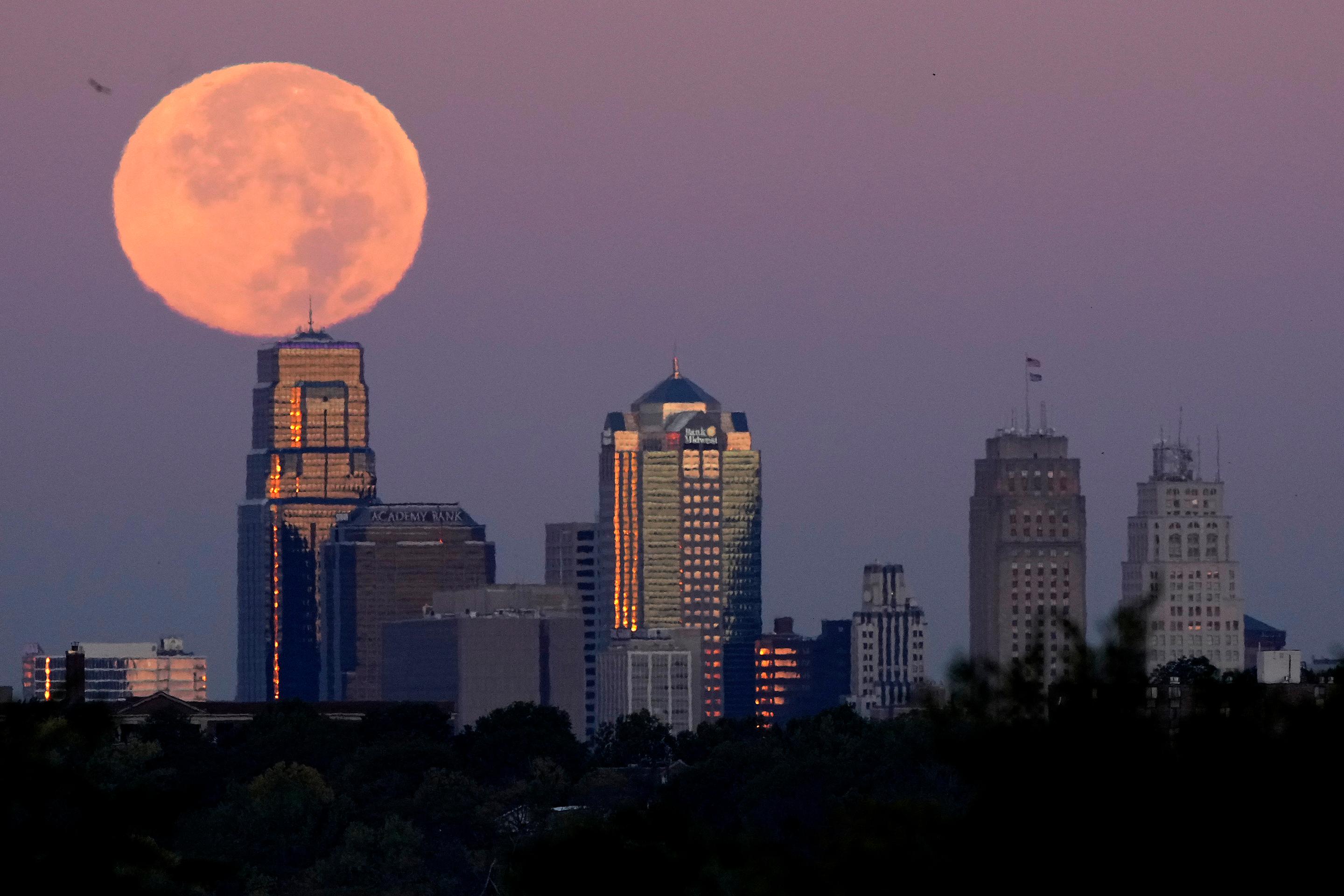 Supermesiac v Kansas City