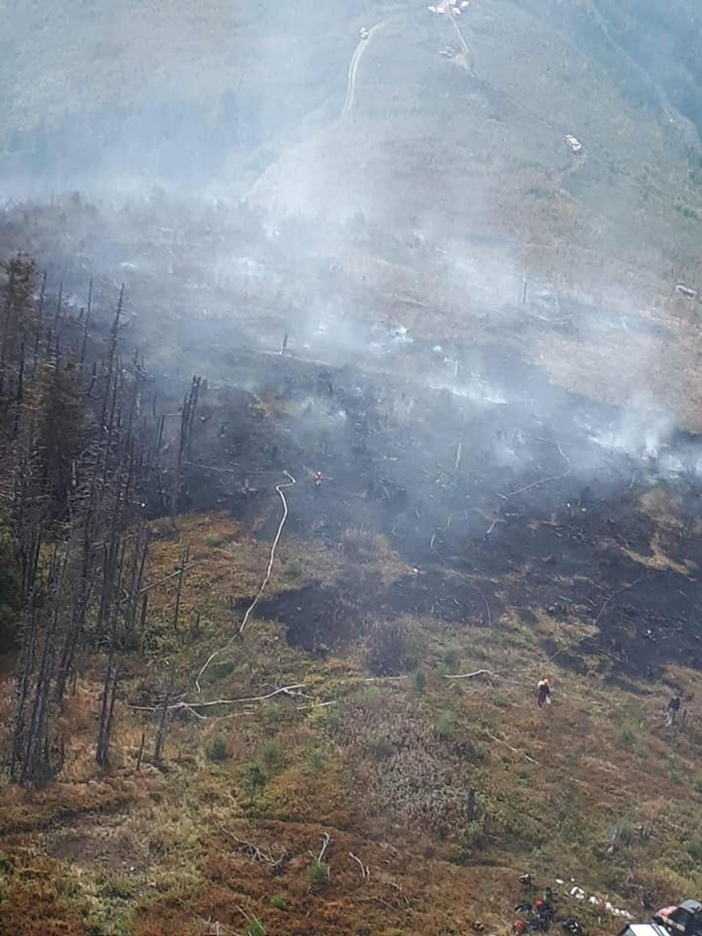 Požiar lesa pri obci Polomka.