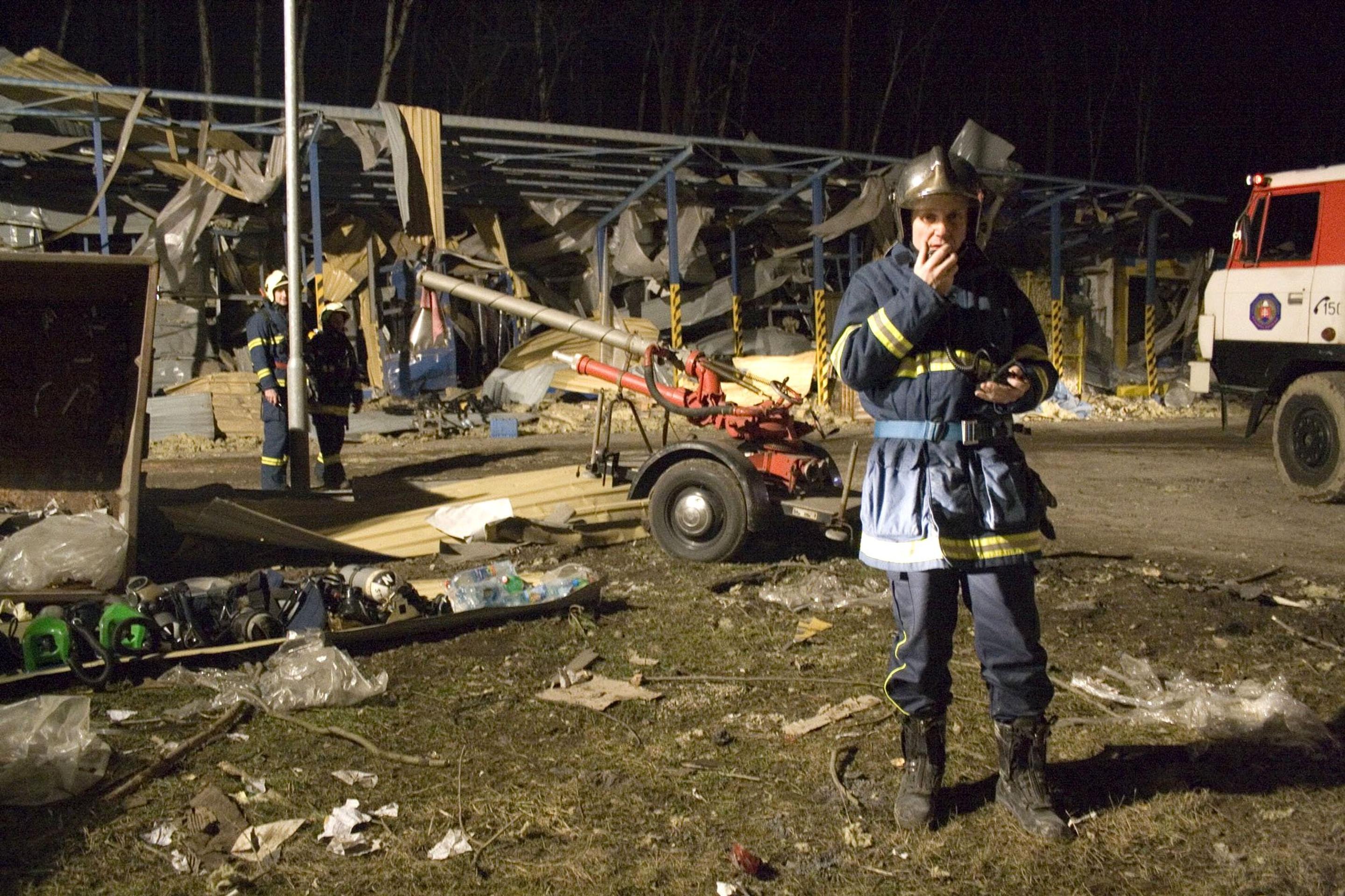 Výbuch muničného skladu  v priestoroch Vojenského opravárenského podniku Nováky.