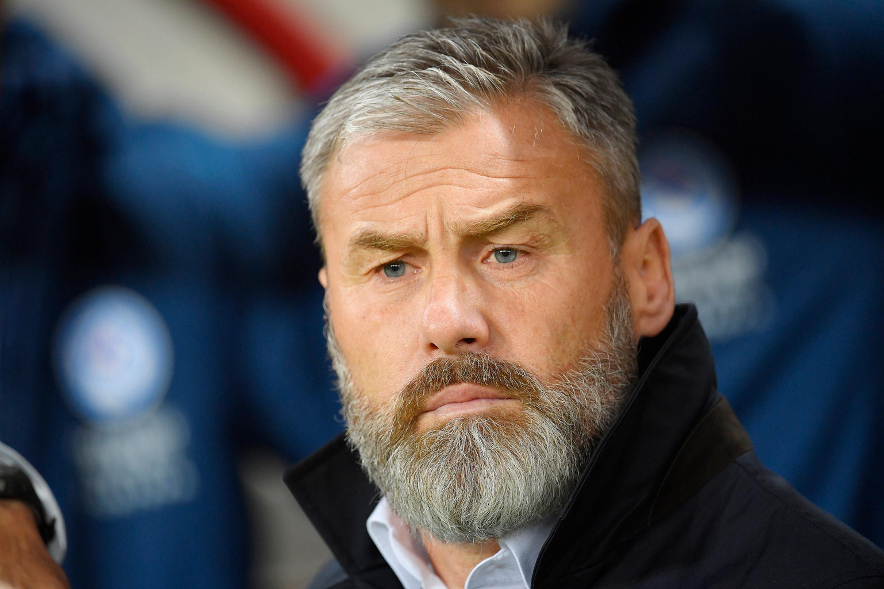 Slovenskí reprezentanti ďakujú fanúšikom po kvalifikácii ME 2020 proti Azerbajdžanu.