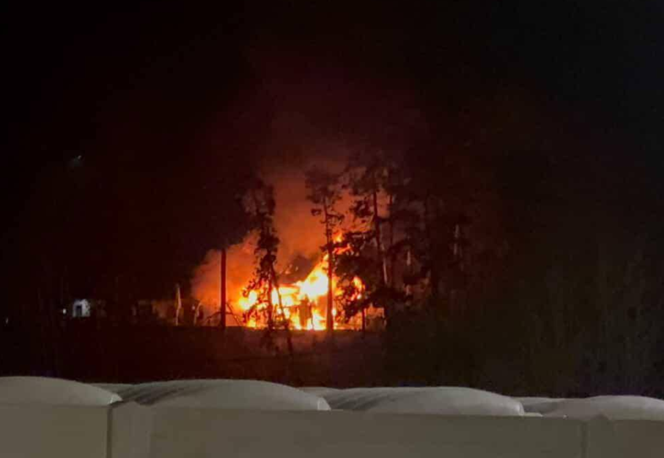 Penzión v Tepličke nad Váhom zachvátili plamene.