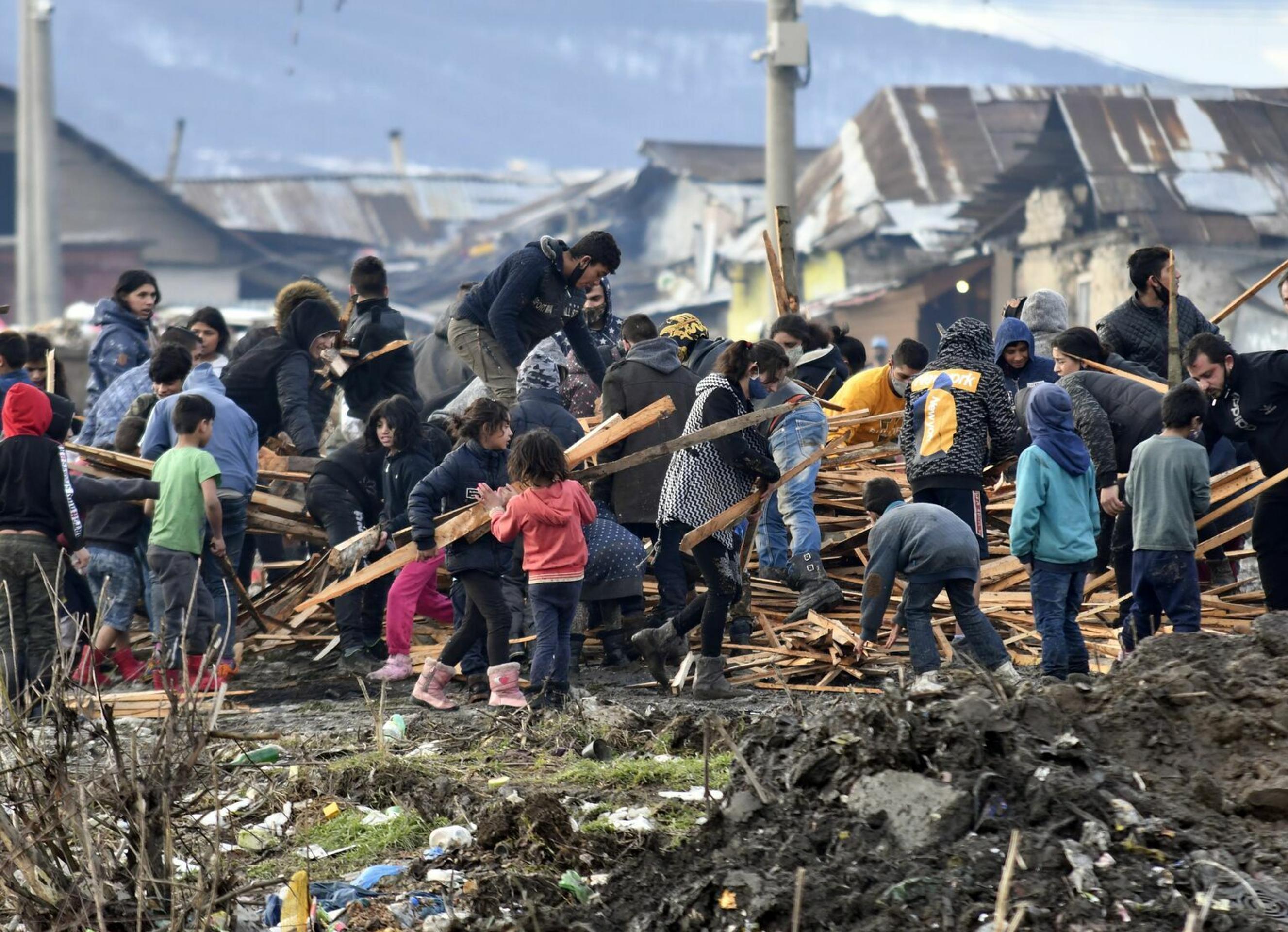 Rómska osada v obci Sačurov v okrese Vranov nad Topľou.