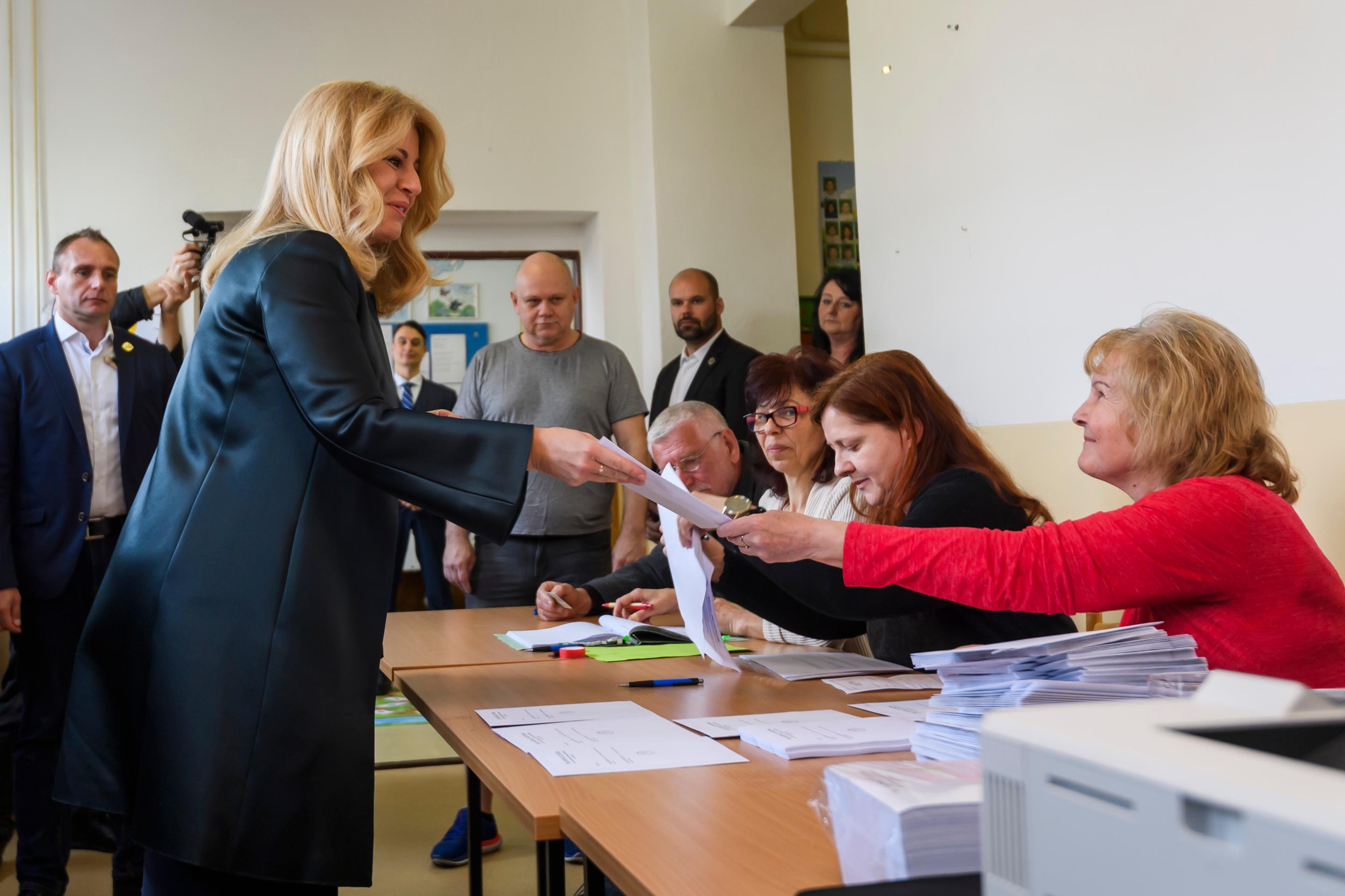 Prezidentka Zuzana Čaputová odvolila v Pezinku.