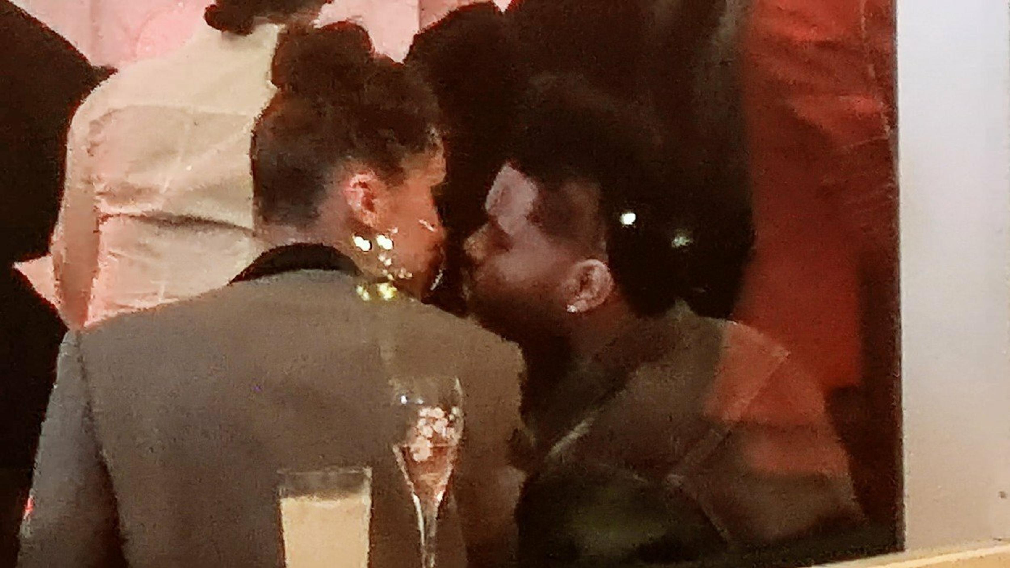 Bella Hadid a The Weekend 